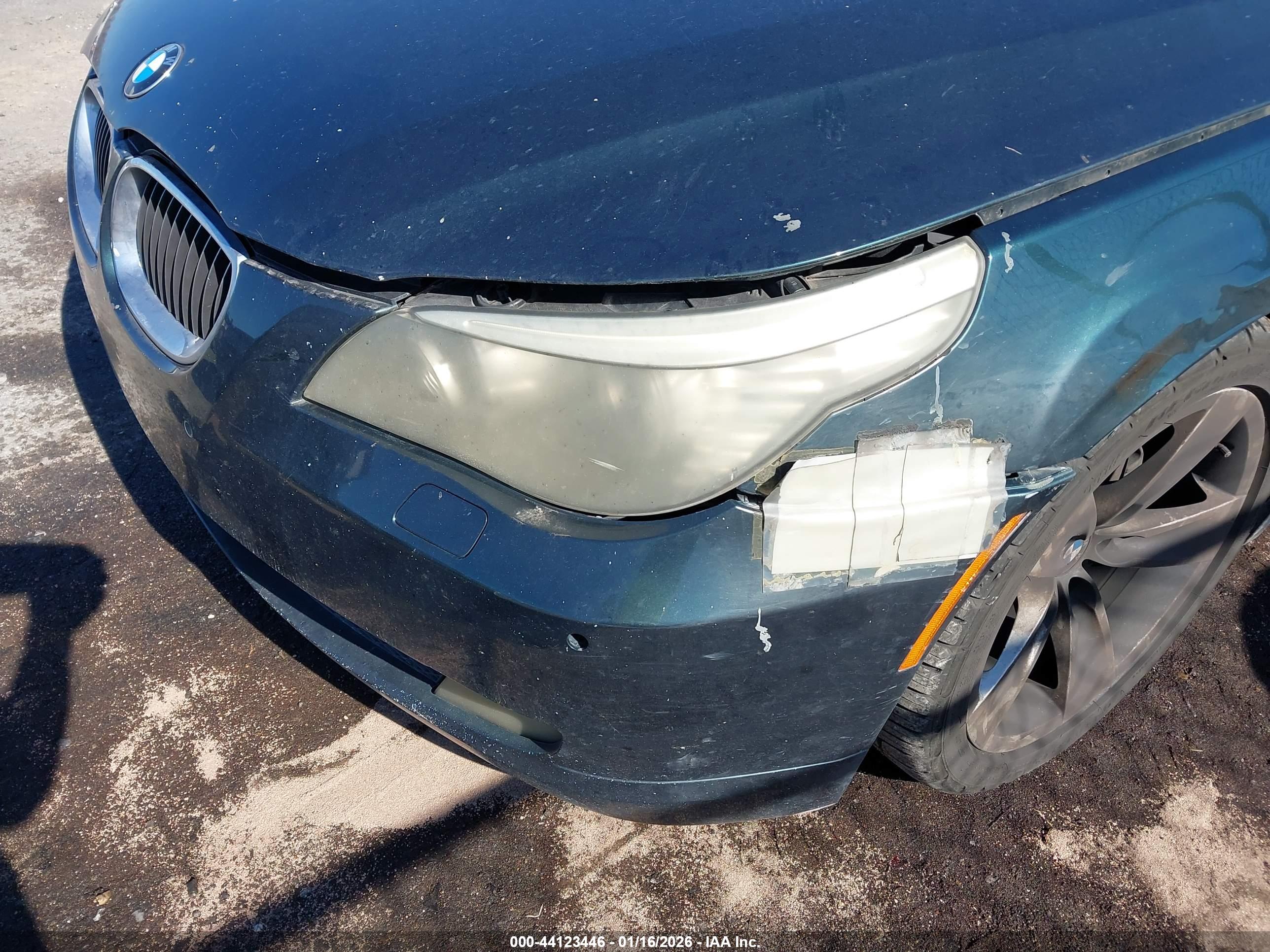 BMW 528I image 6