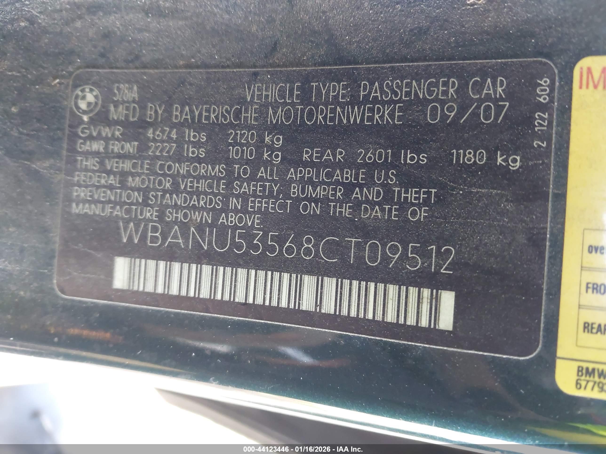 BMW 528I image 9