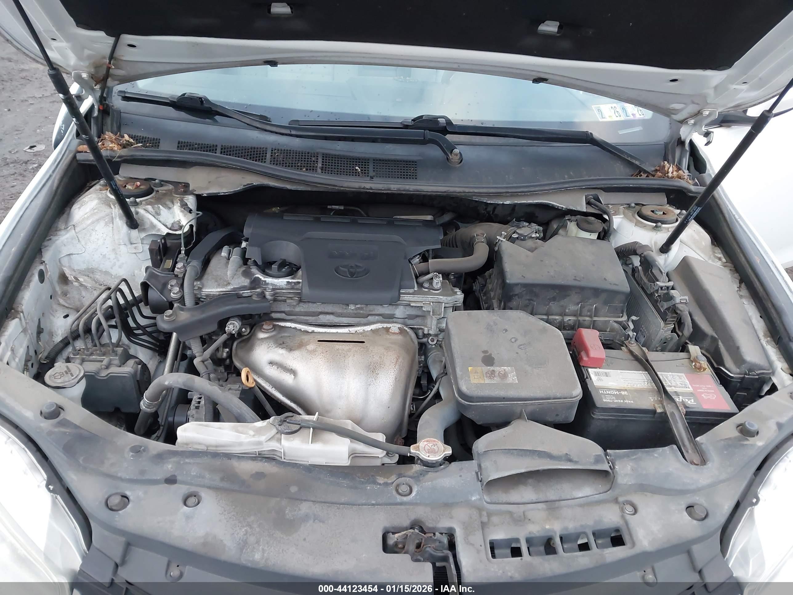 TOYOTA CAMRY image 10