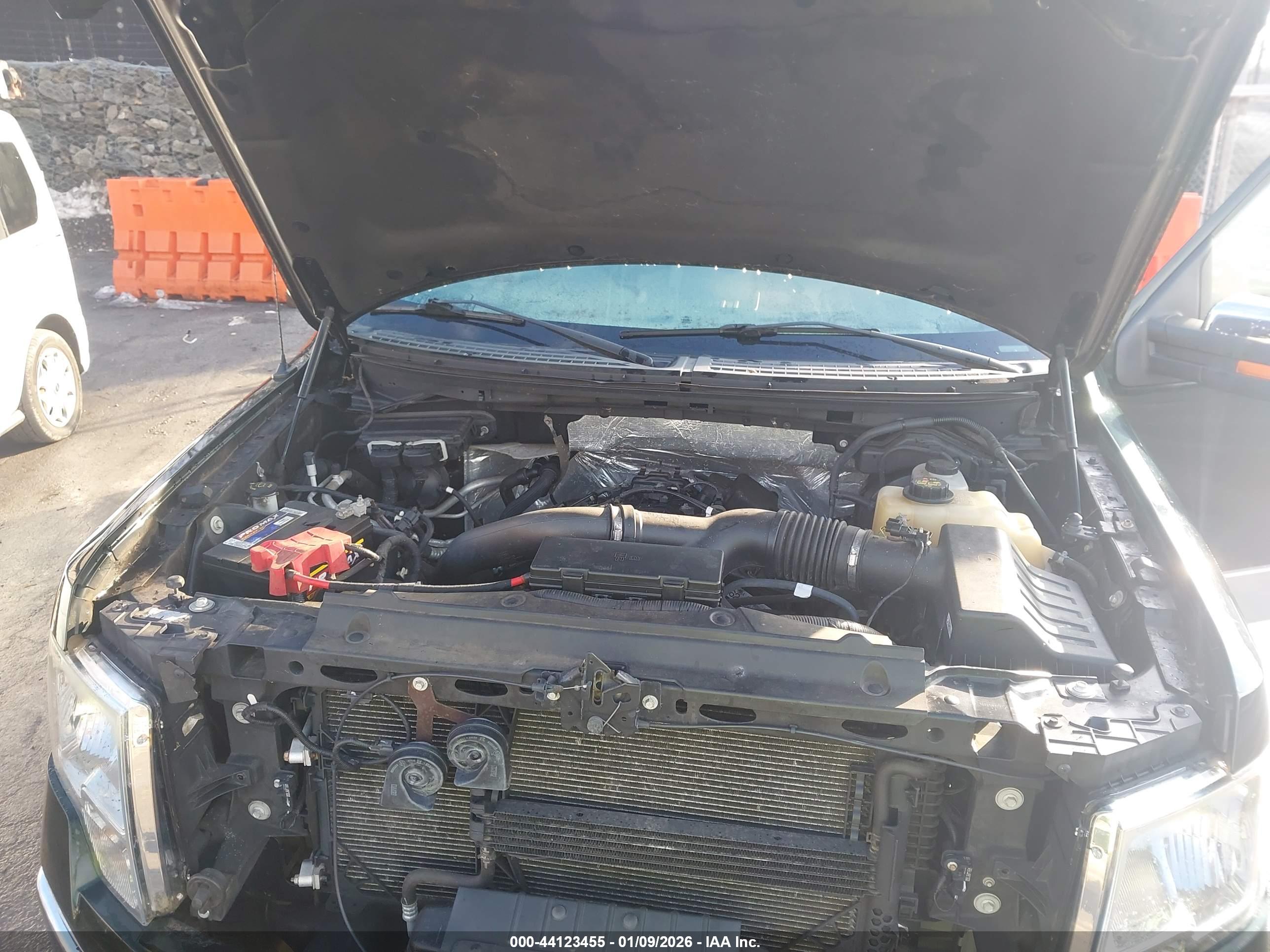 FORD F-150 image 10