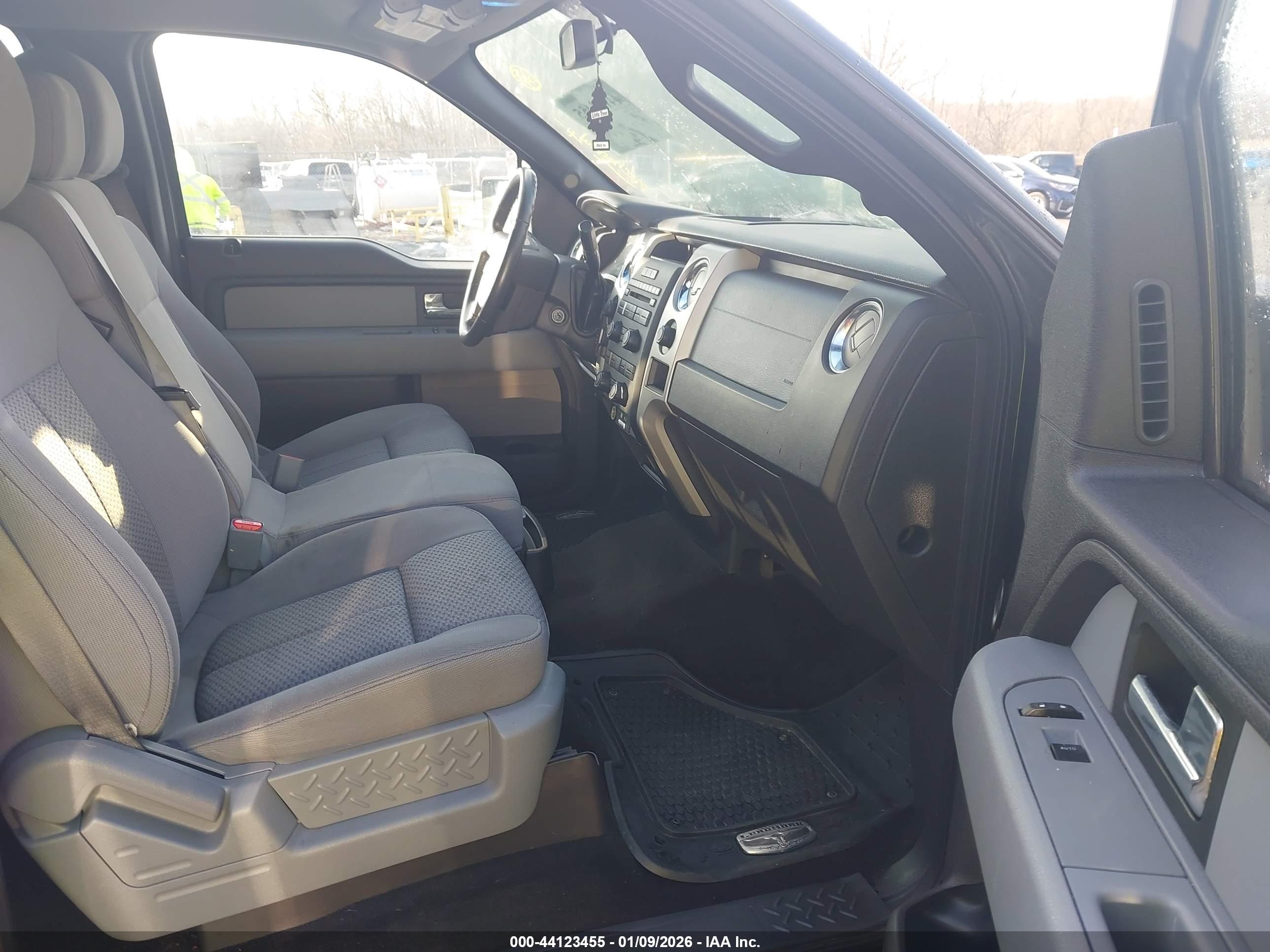 FORD F-150 image 5