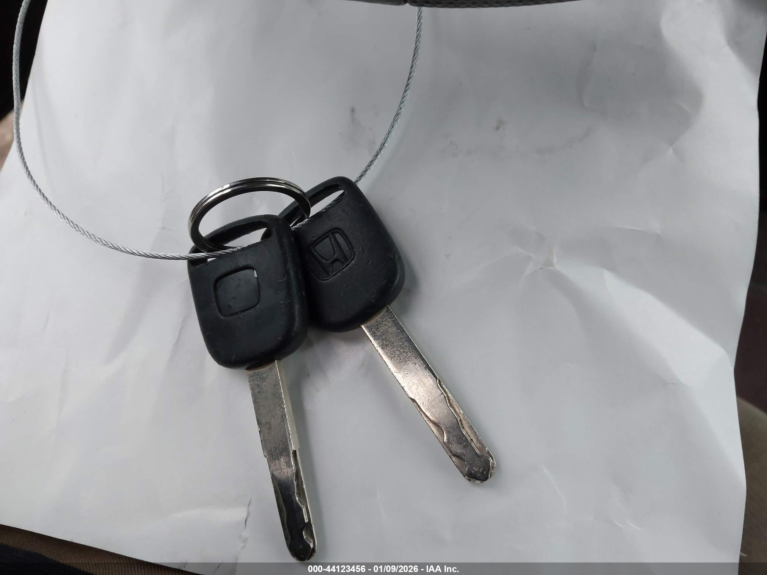 HONDA CR-V image 11