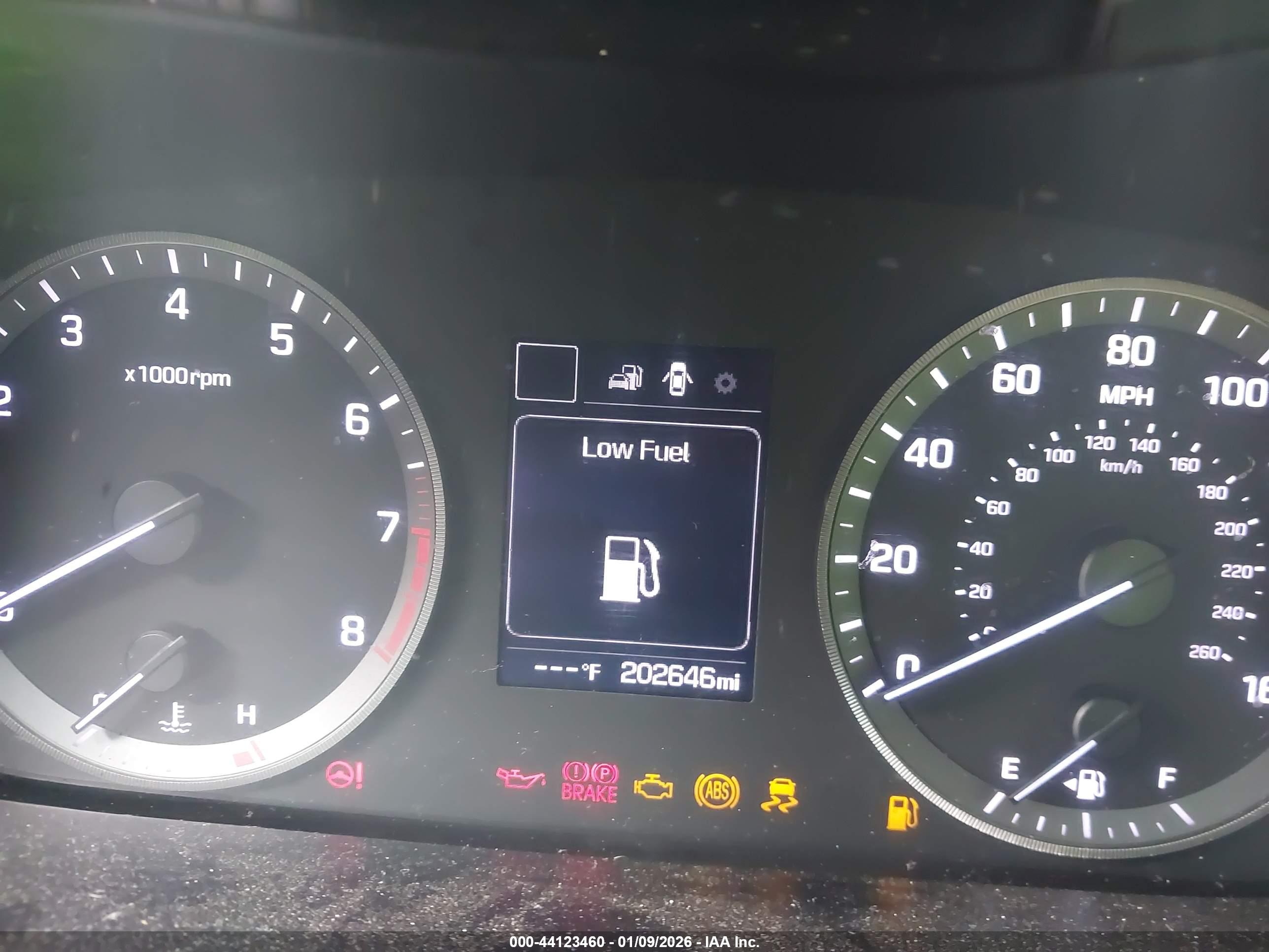 HYUNDAI SONATA image 7