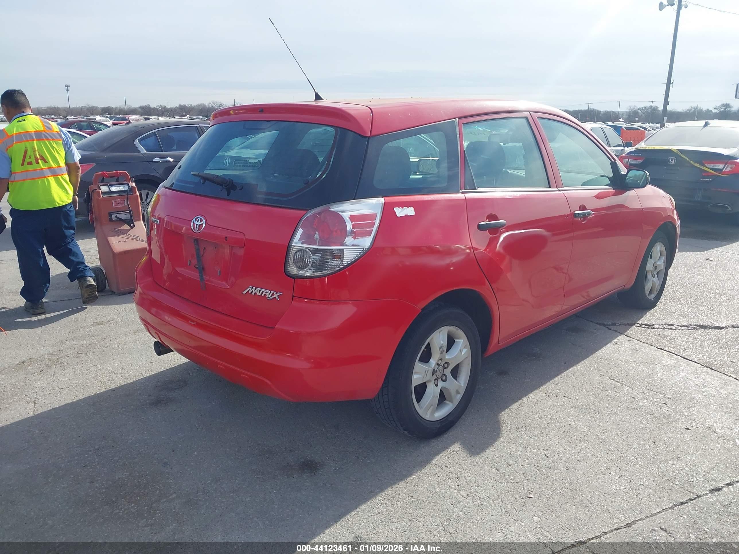 TOYOTA MATRIX image 4