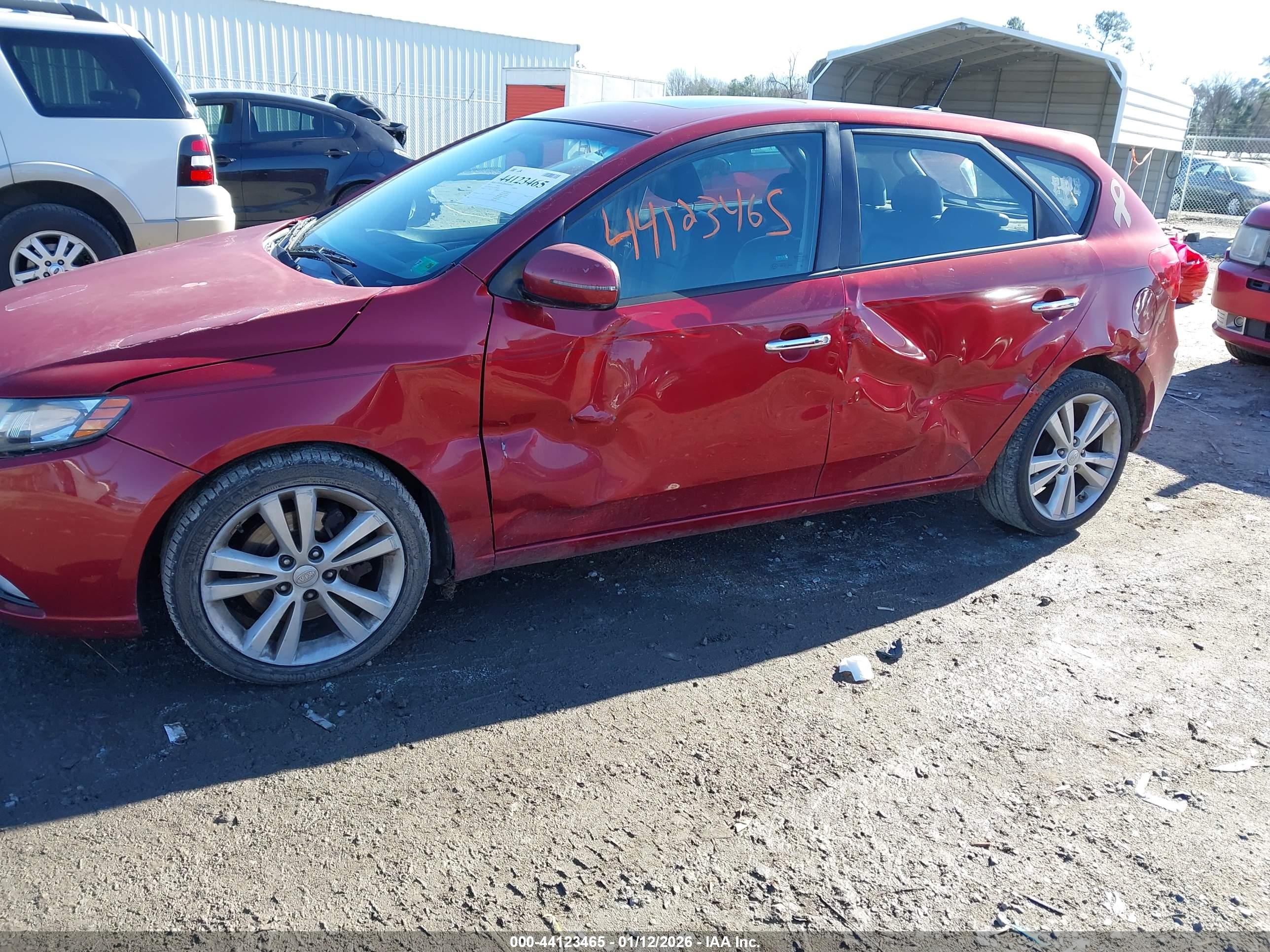 KIA FORTE image 6