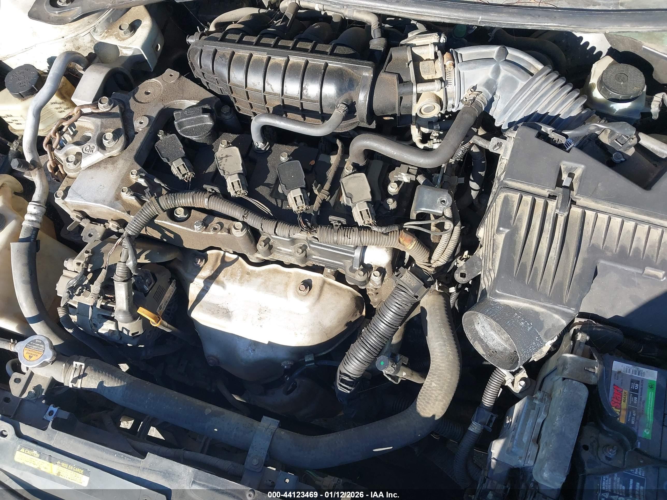 NISSAN ALTIMA image 10