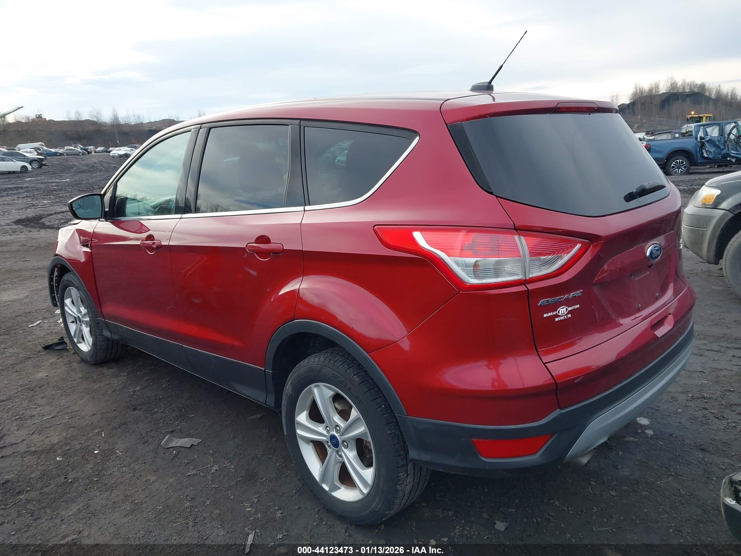 FORD ESCAPE image 3