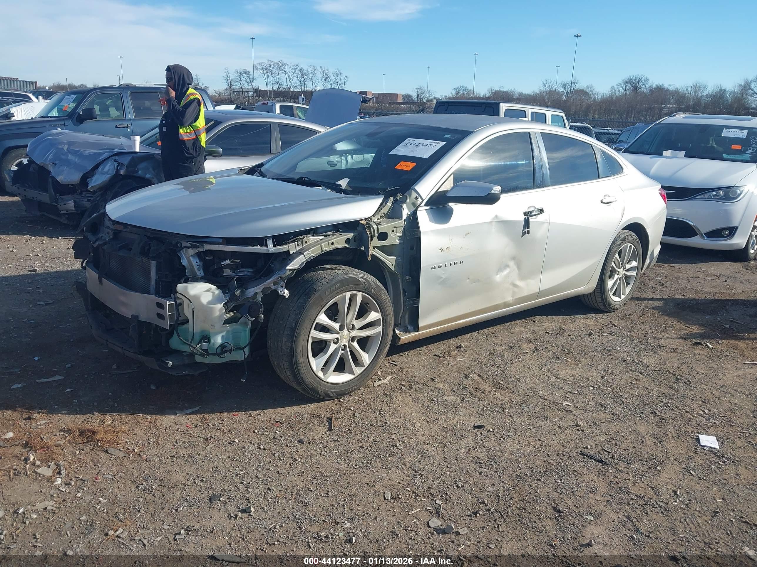 CHEVROLET MALIBU image 2