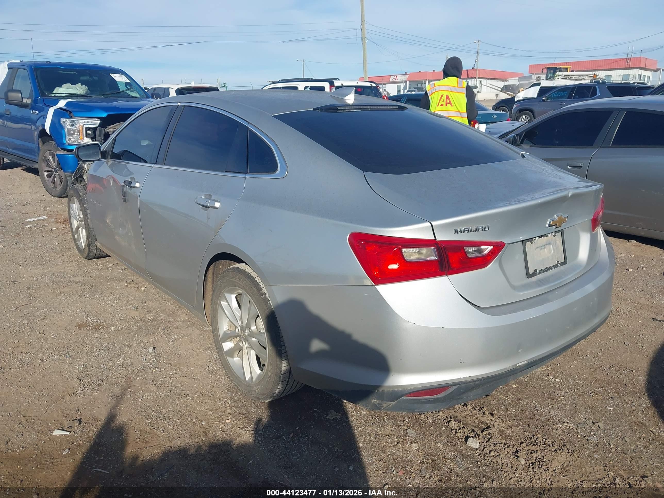 CHEVROLET MALIBU image 3