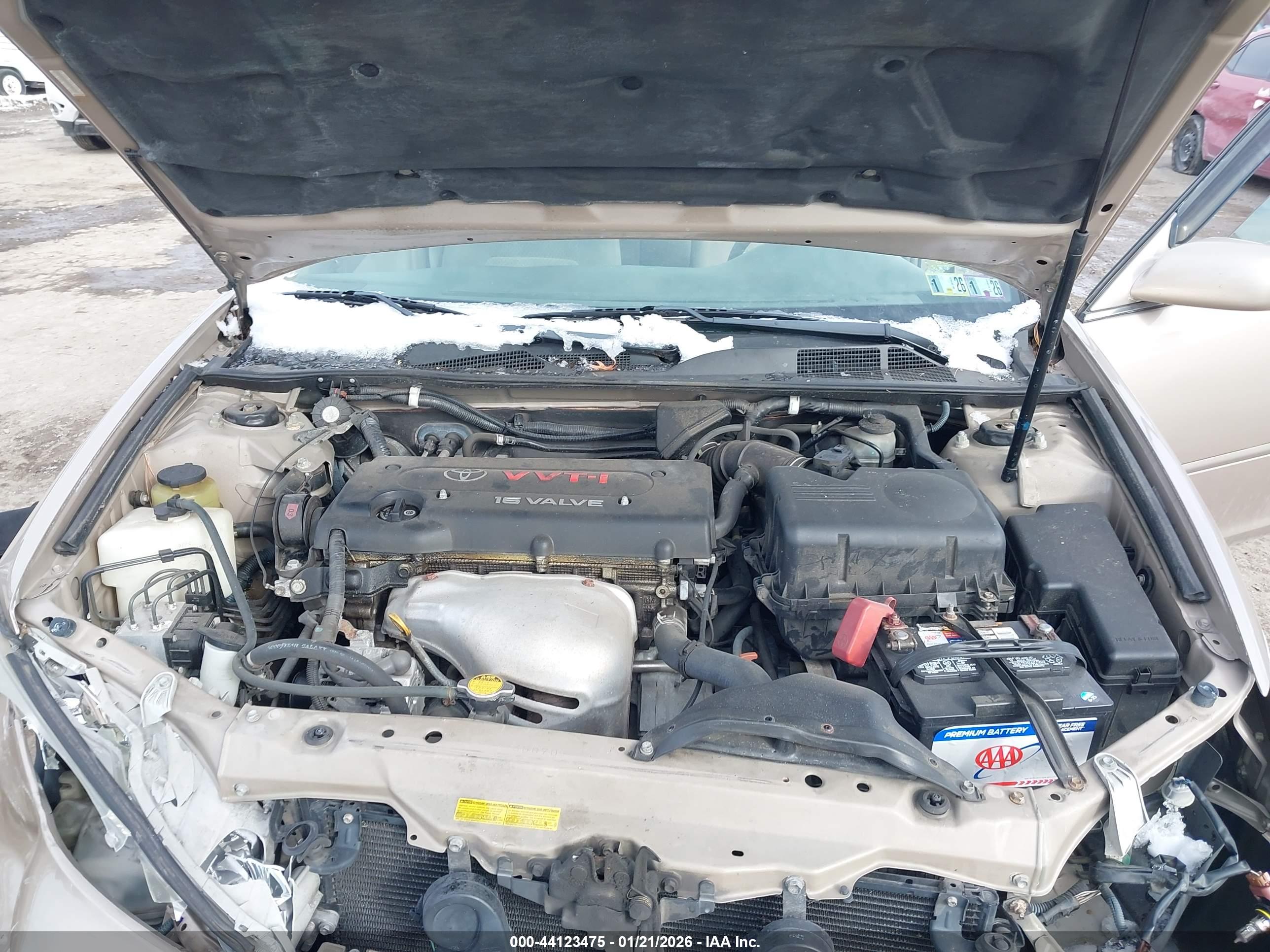 TOYOTA CAMRY image 10