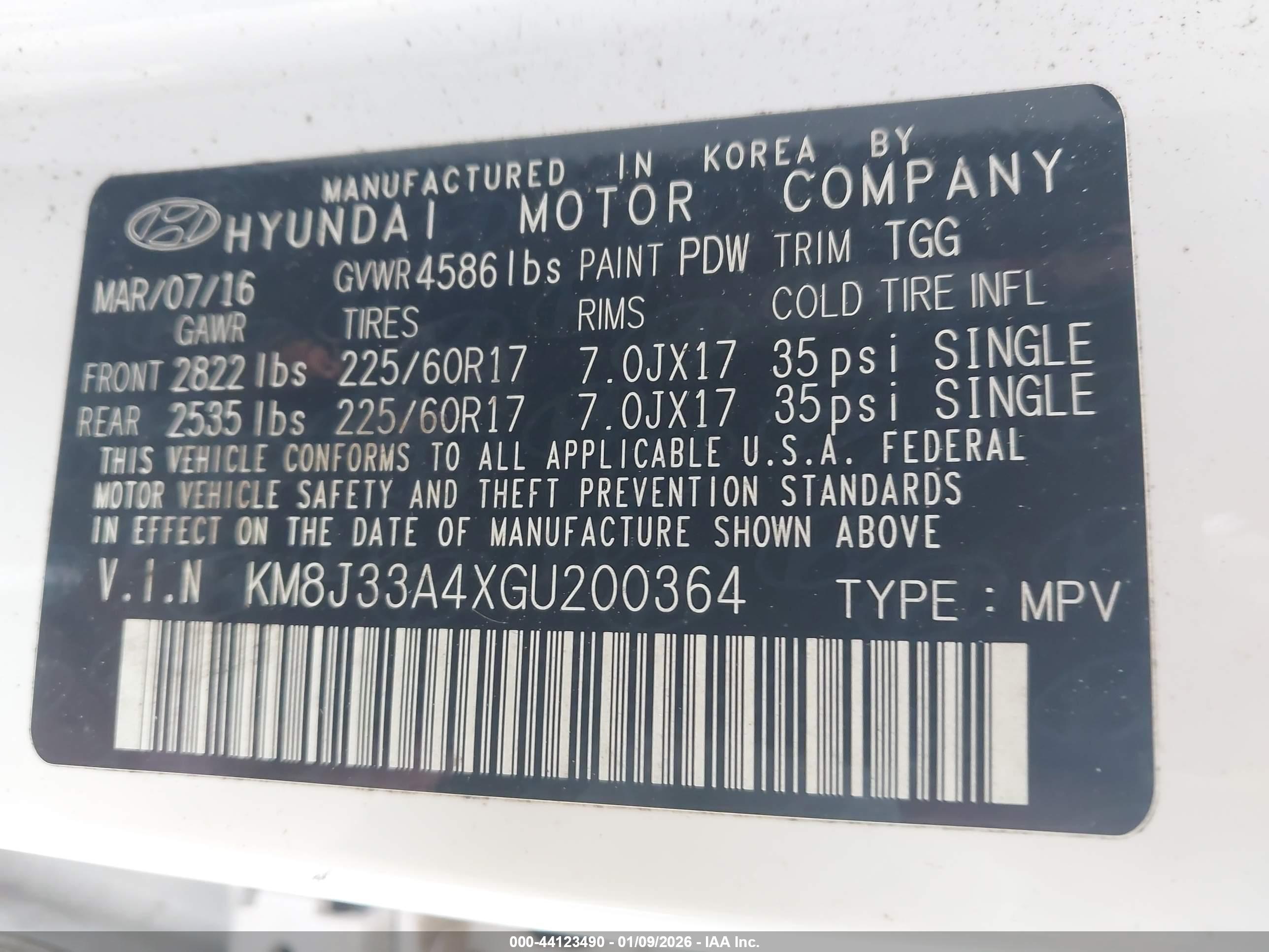 HYUNDAI TUCSON image 9