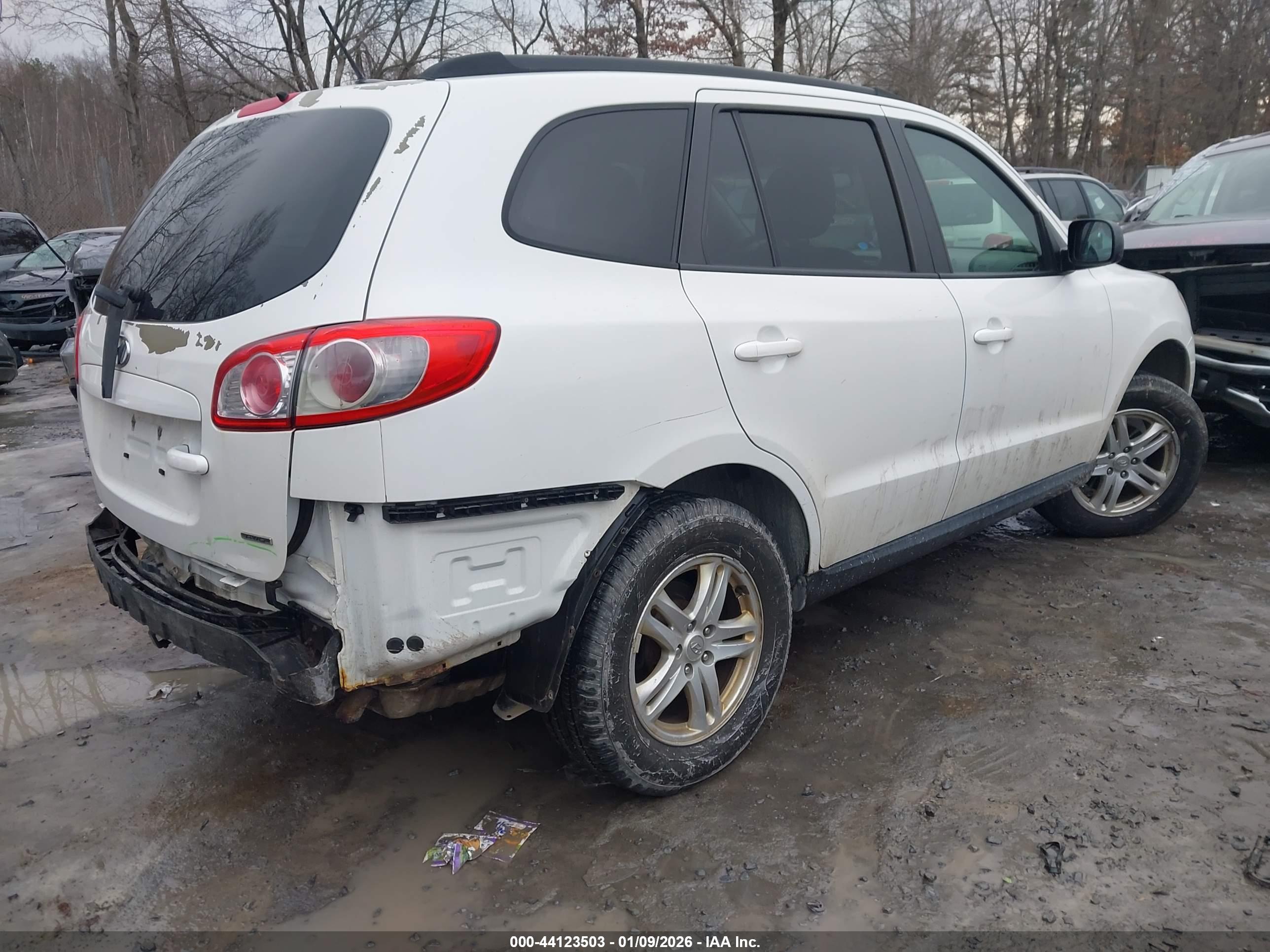 HYUNDAI SANTA image 4