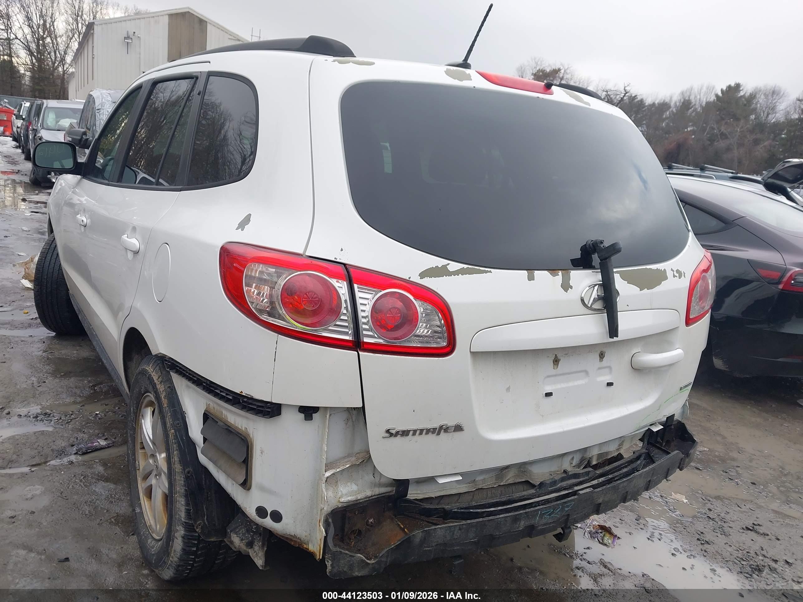 HYUNDAI SANTA image 6