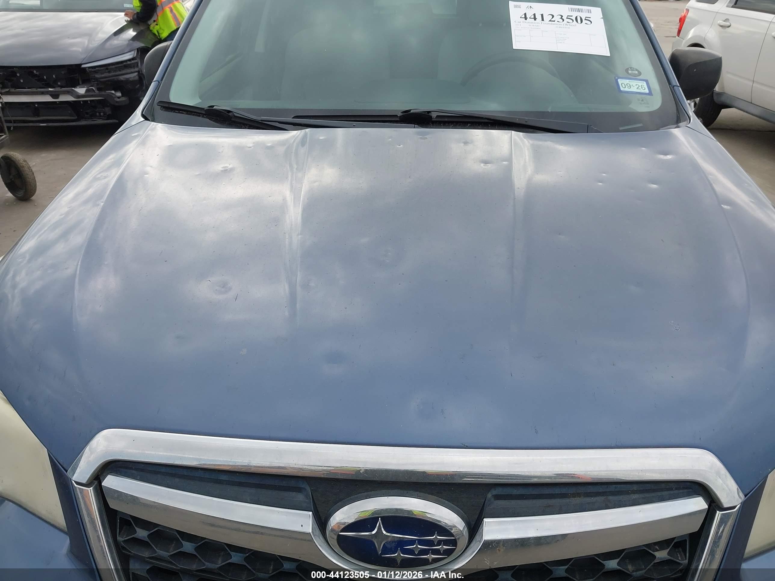 SUBARU FORESTER image 6