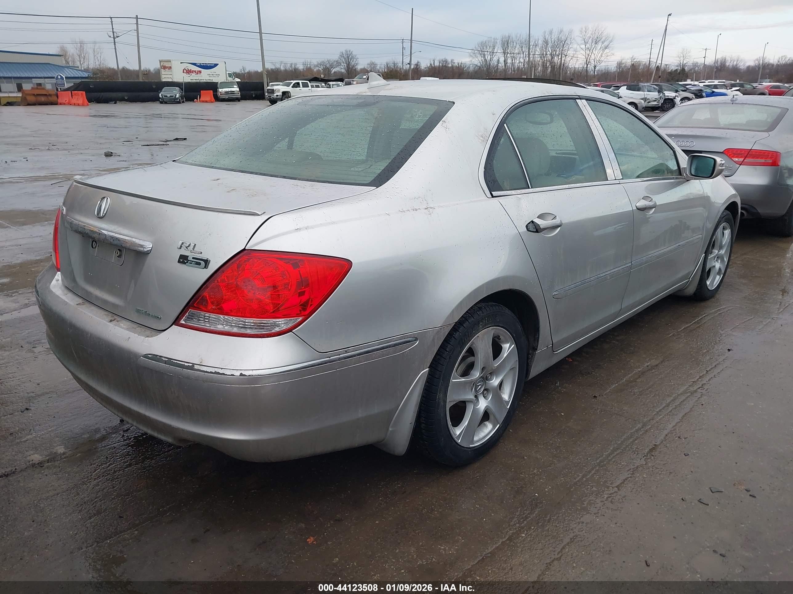 ACURA RL image 4