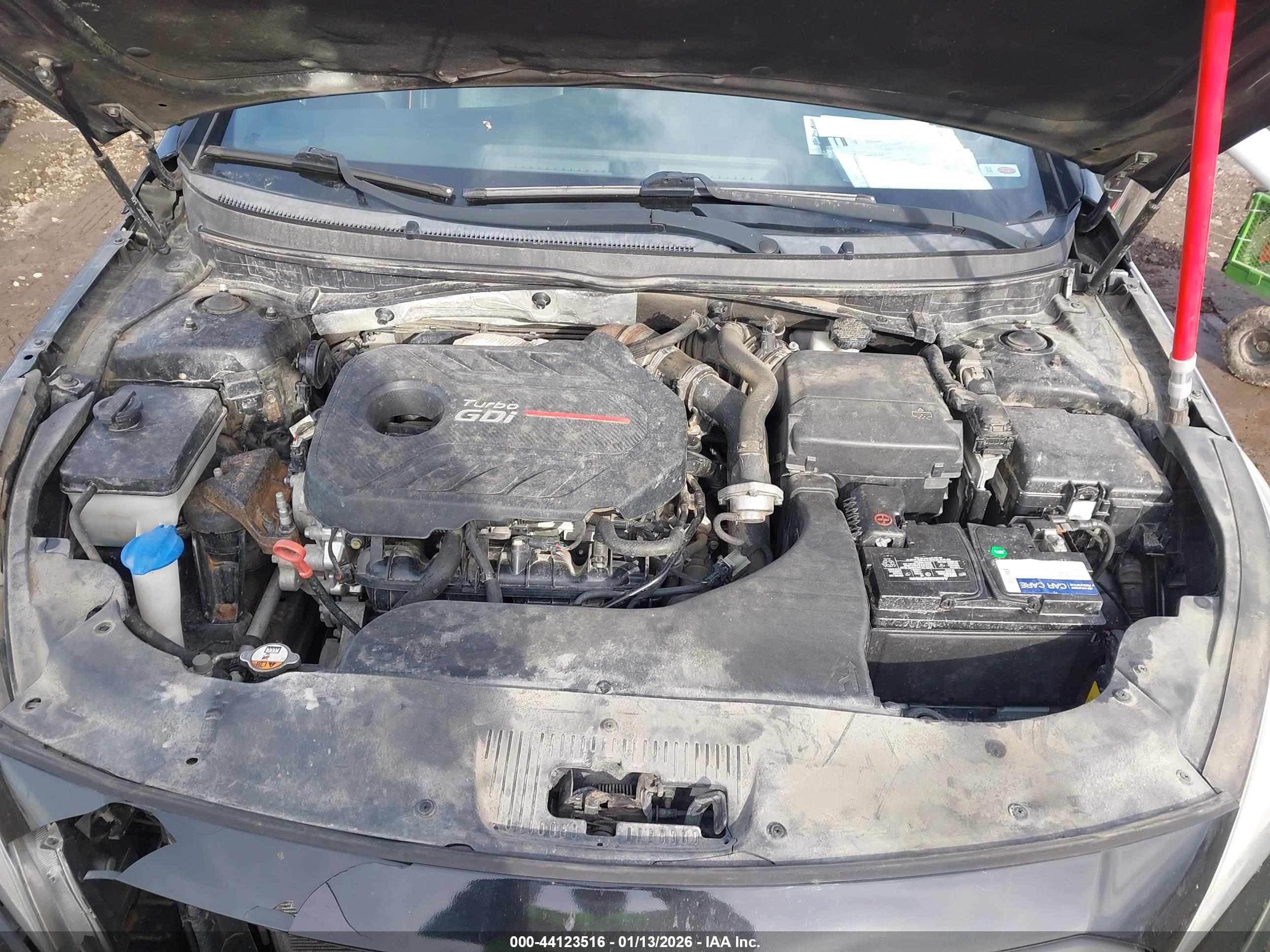 HYUNDAI SONATA image 10