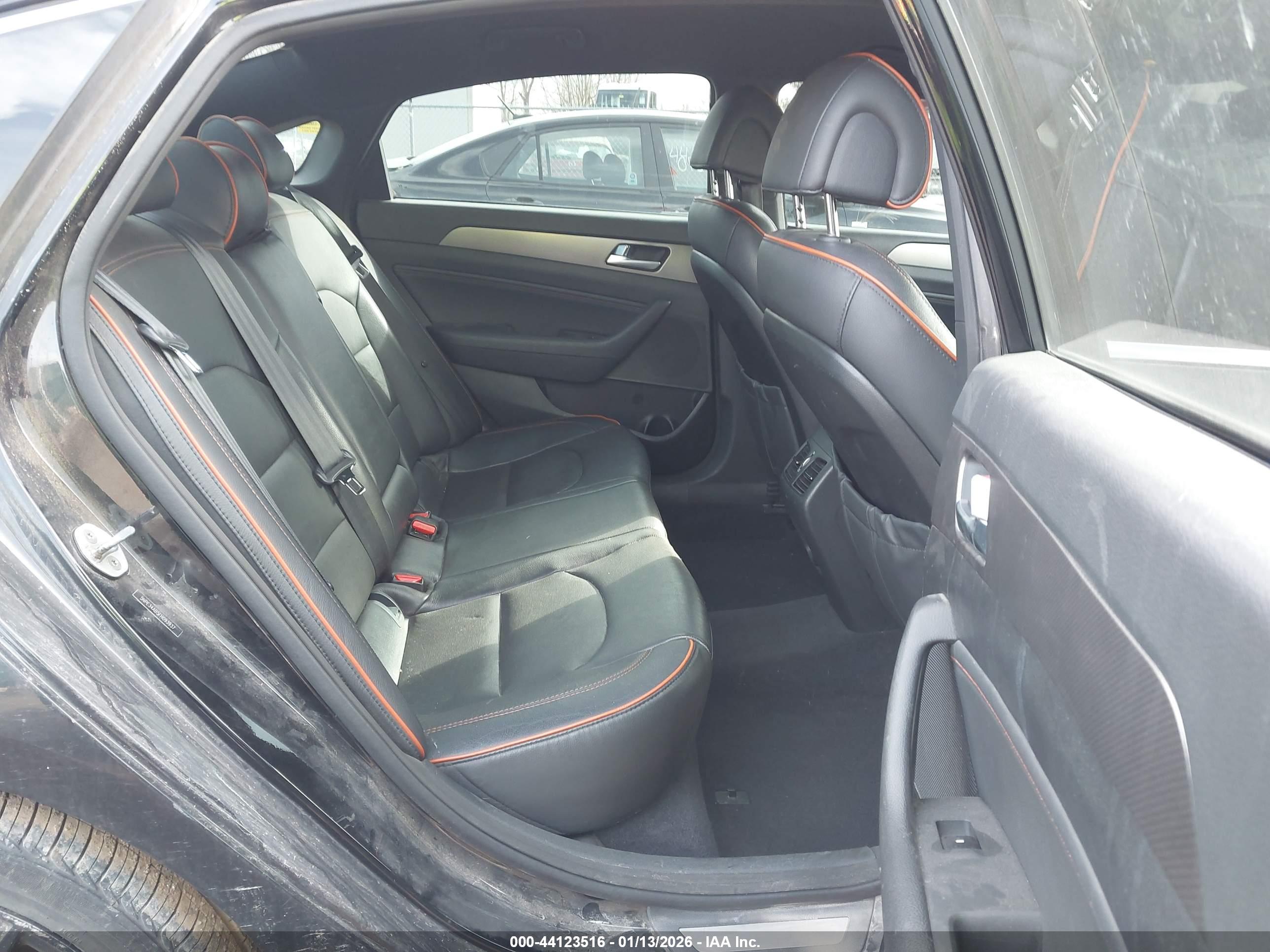 HYUNDAI SONATA image 8