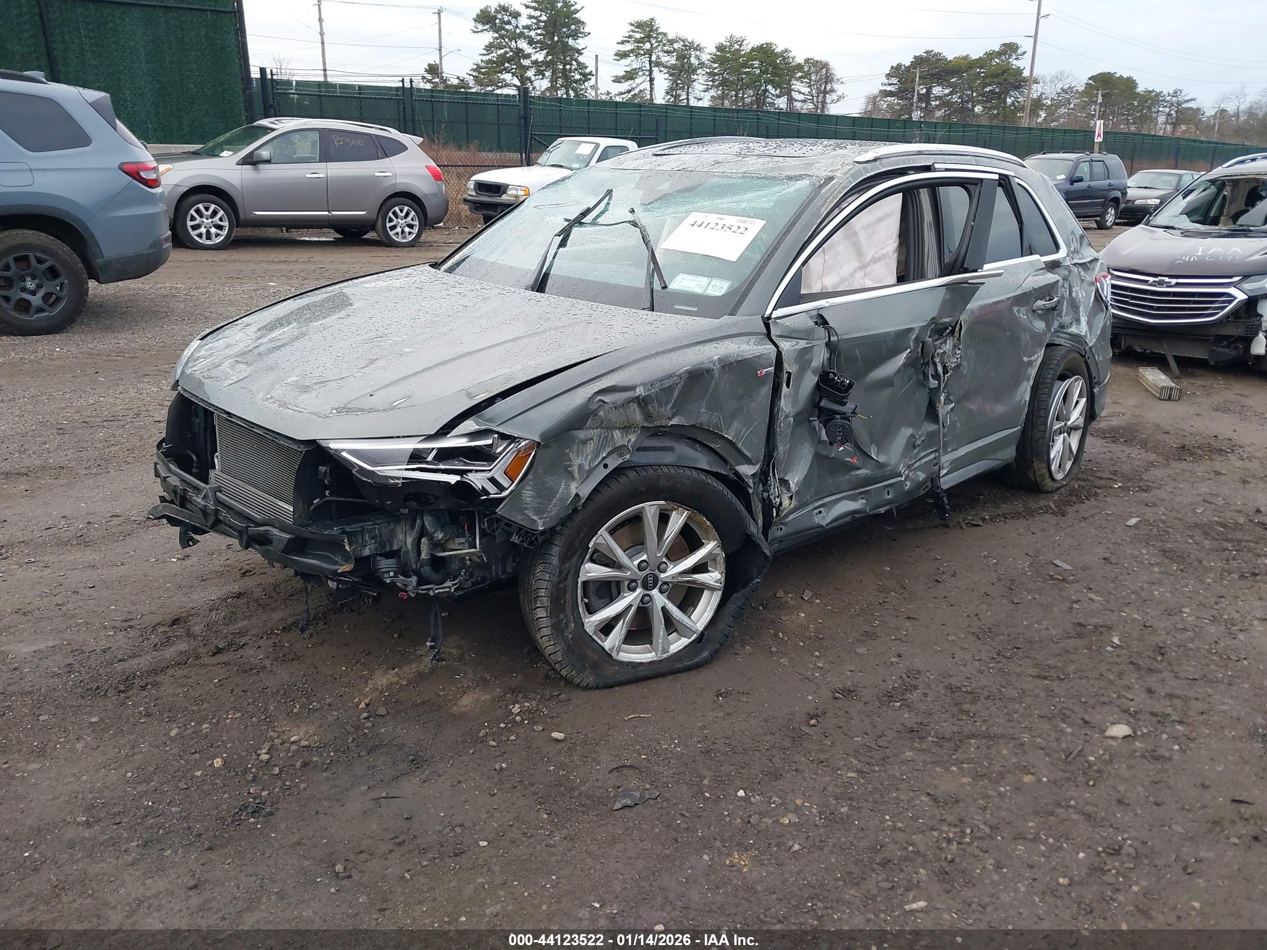 AUDI Q3 image 2