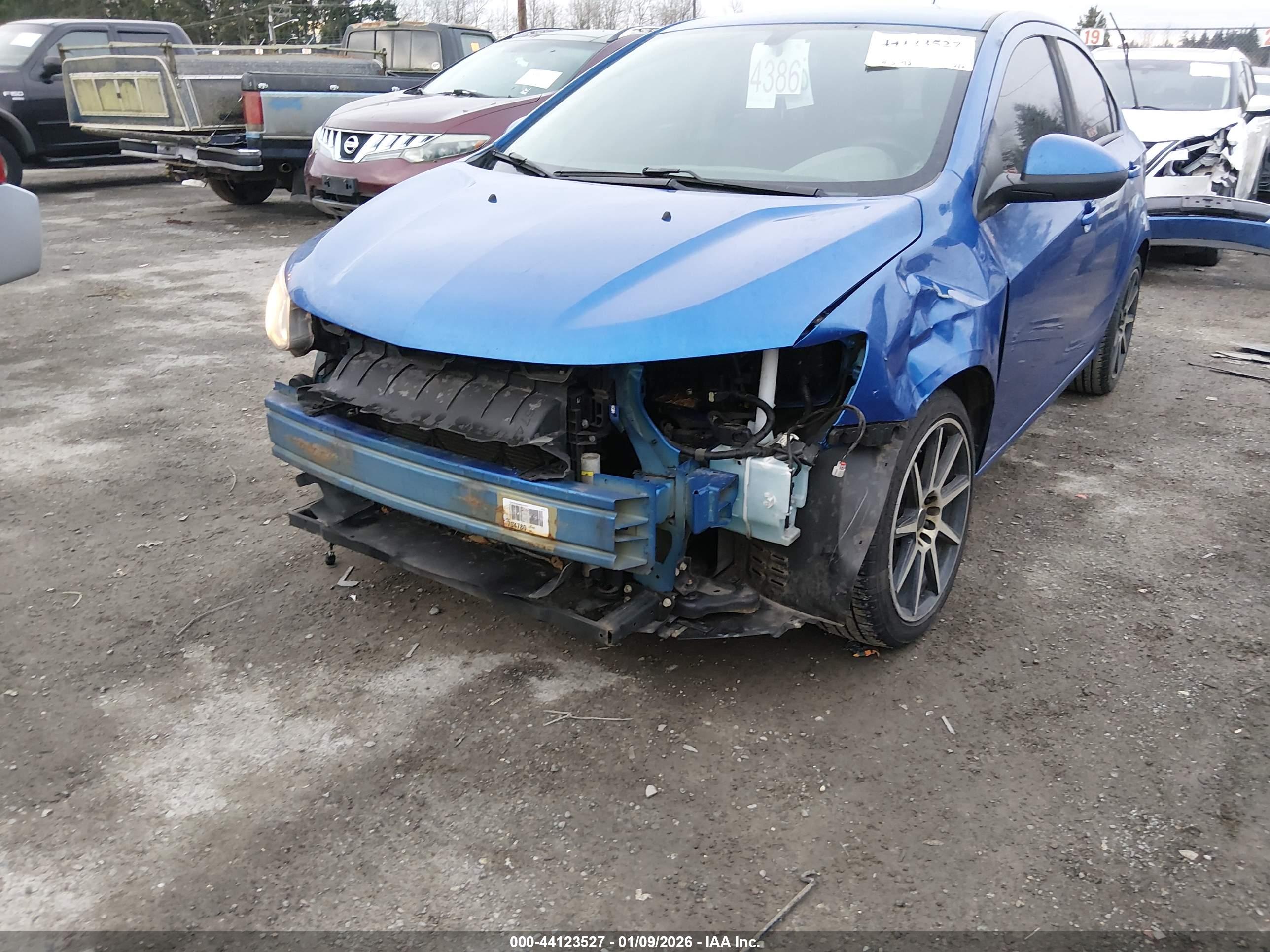 CHEVROLET SONIC image 6