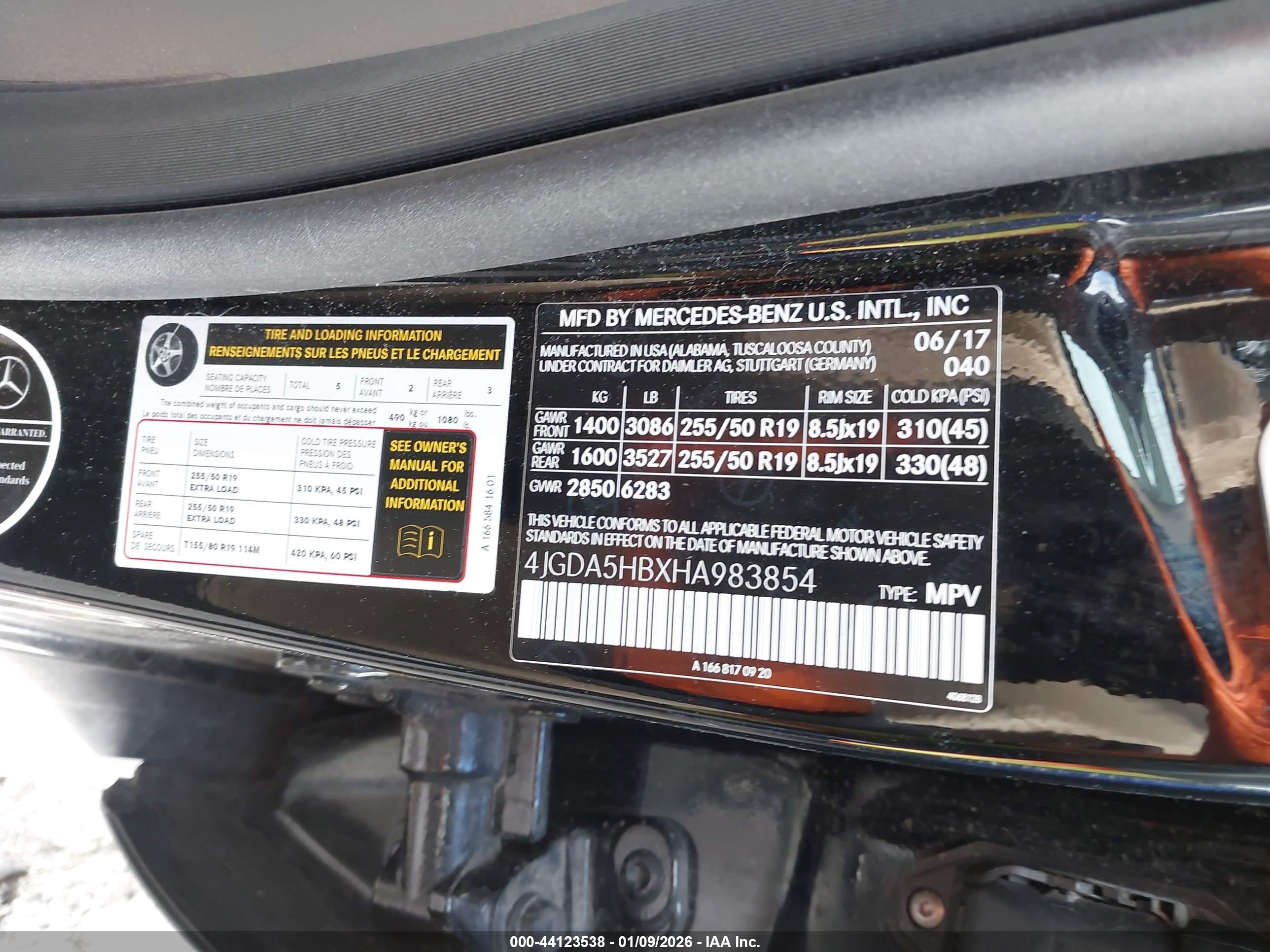 MERCEDES-BENZ GLE image 9