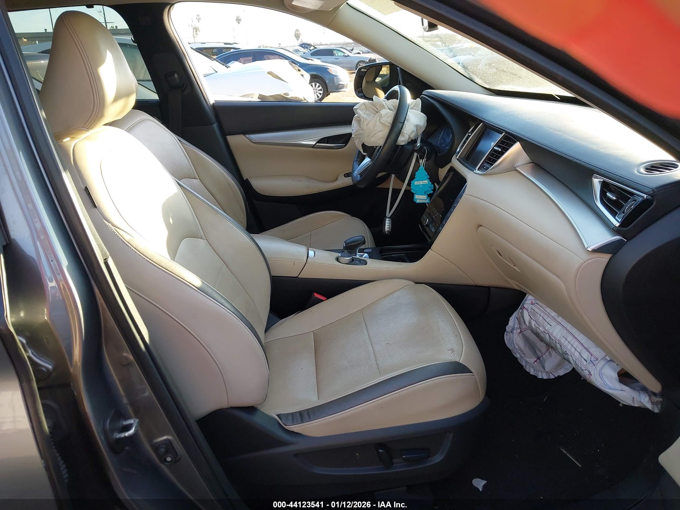 INFINITI QX50 image 5