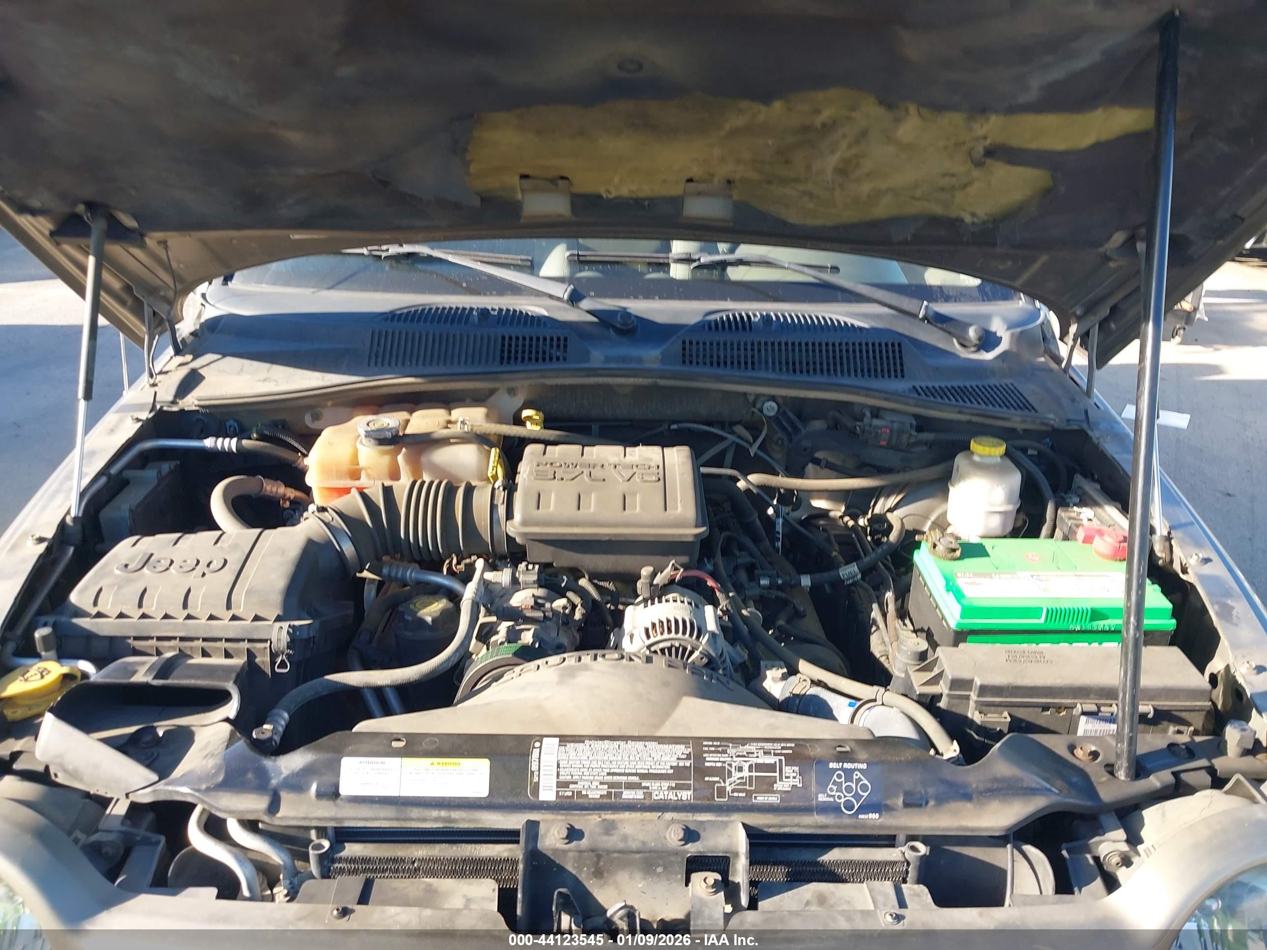 JEEP LIBERTY image 10