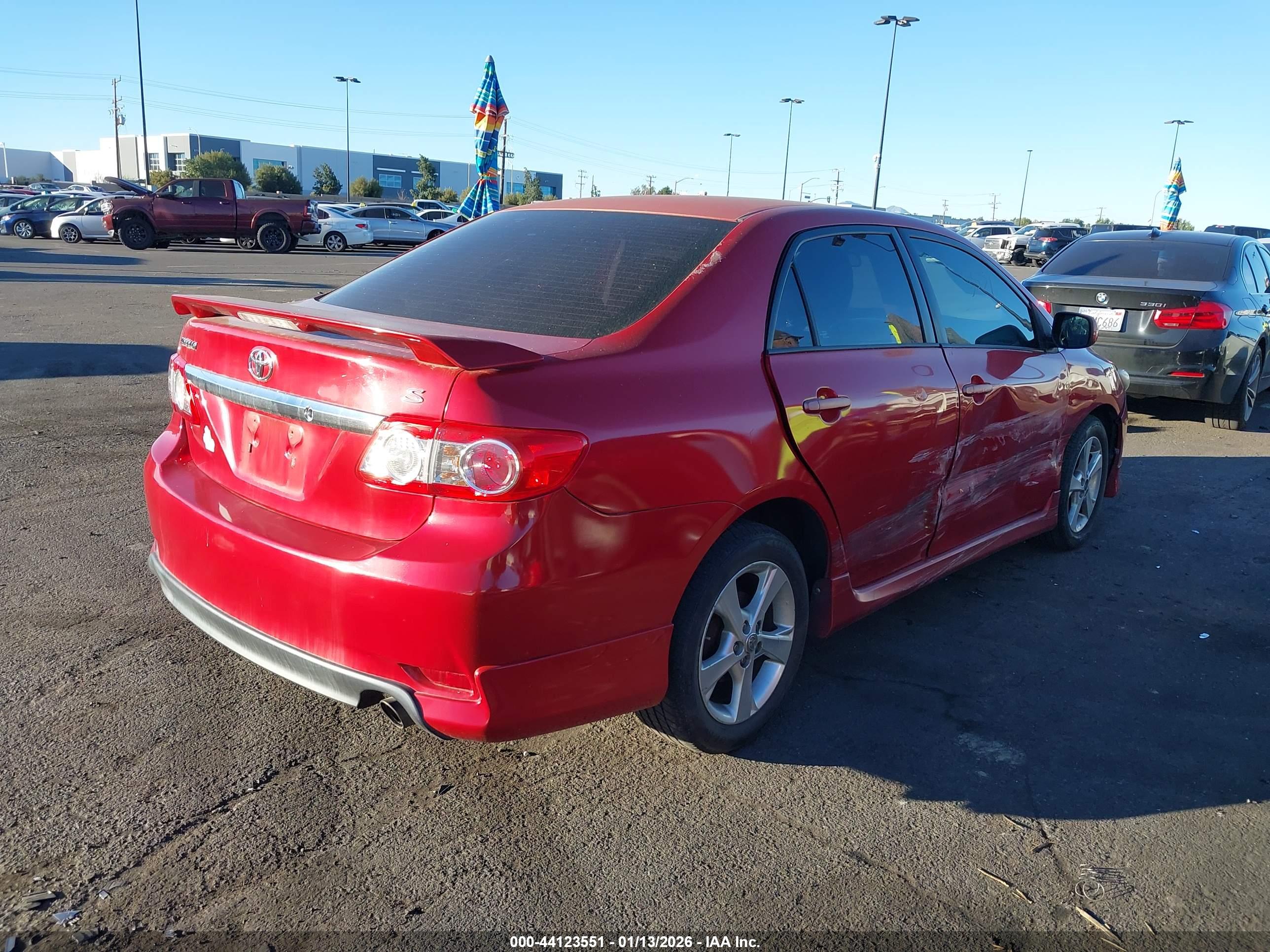 TOYOTA COROLLA image 4