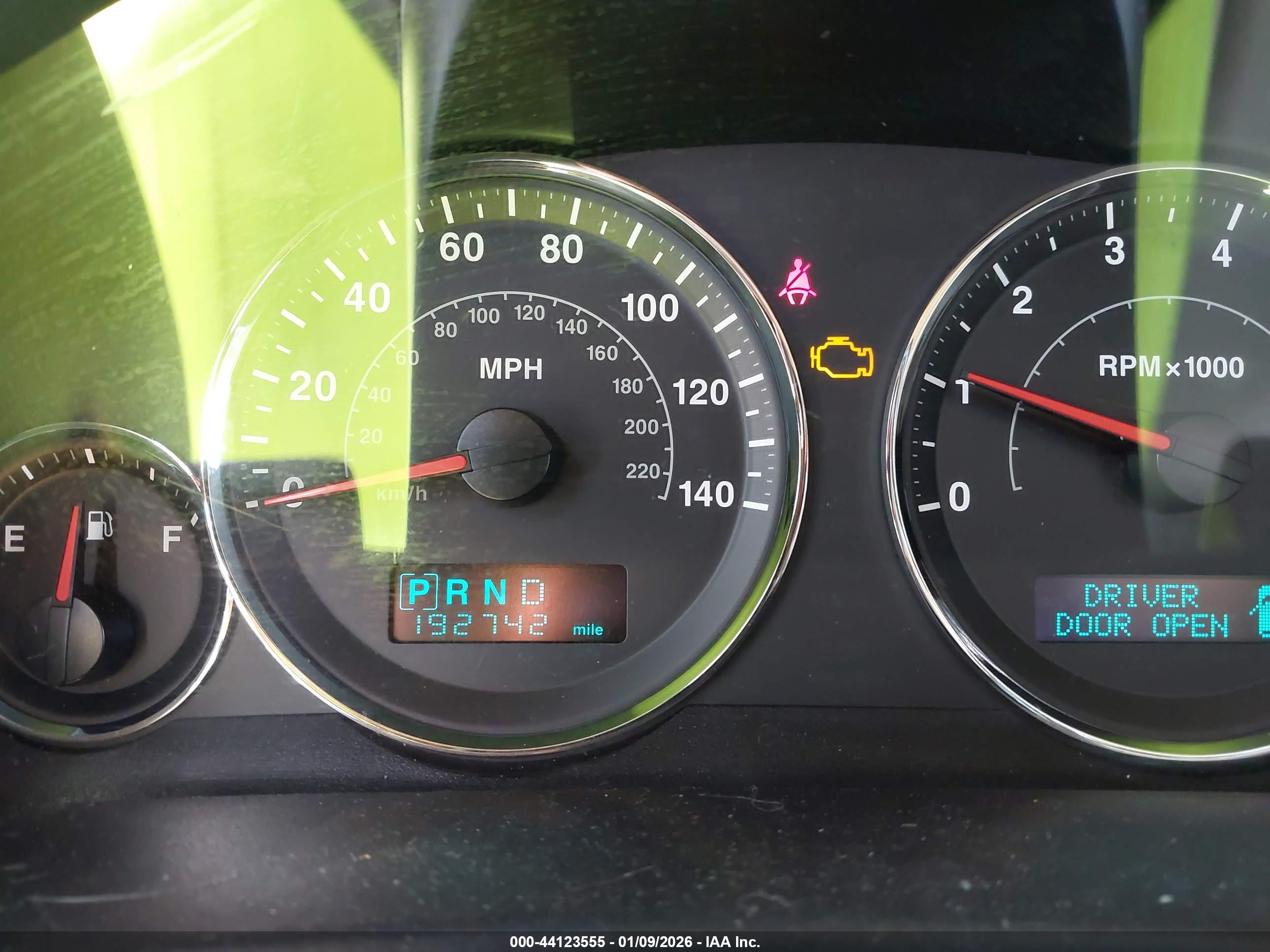 JEEP COMMANDER image 7