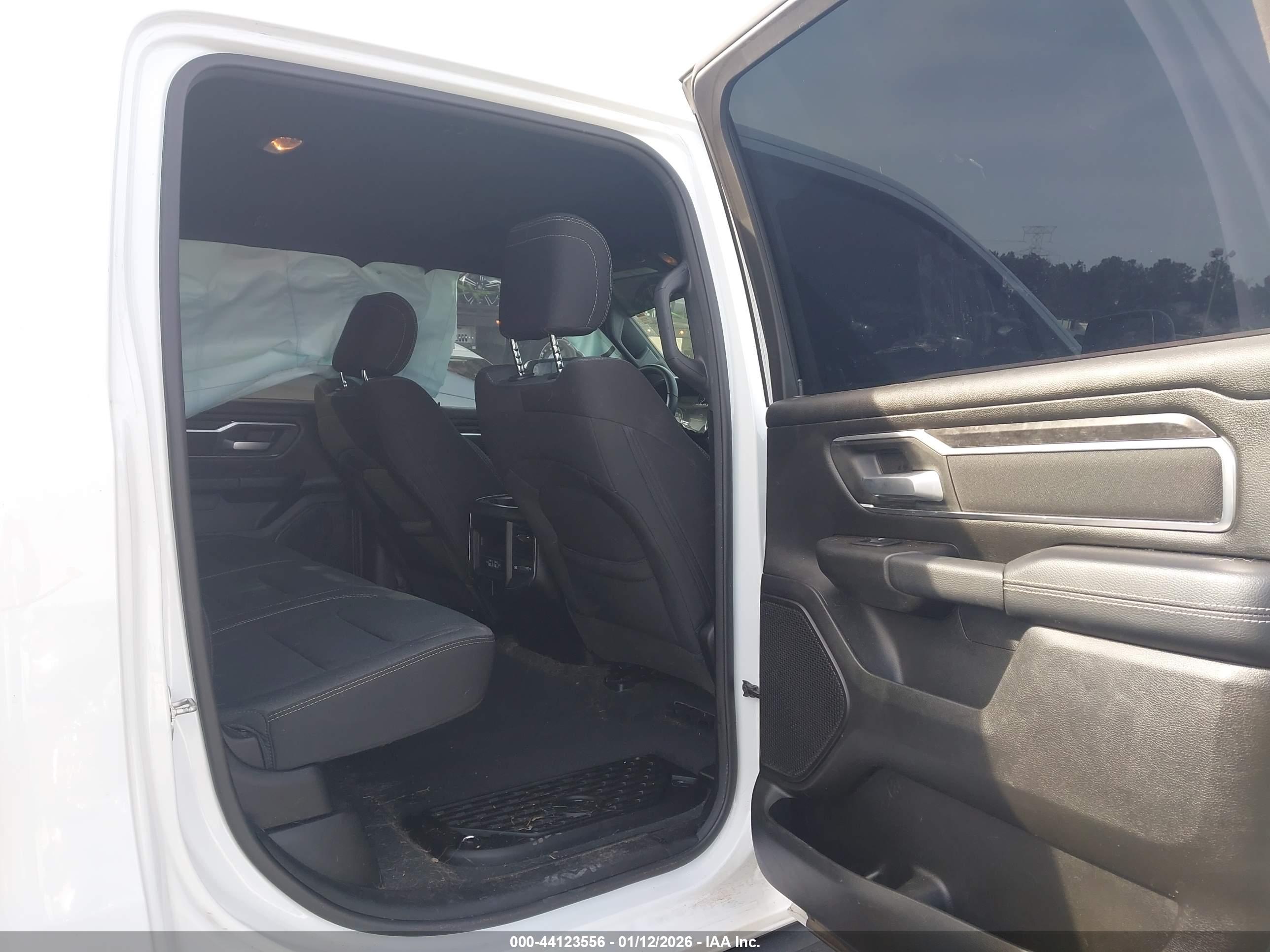 RAM 1500 image 8