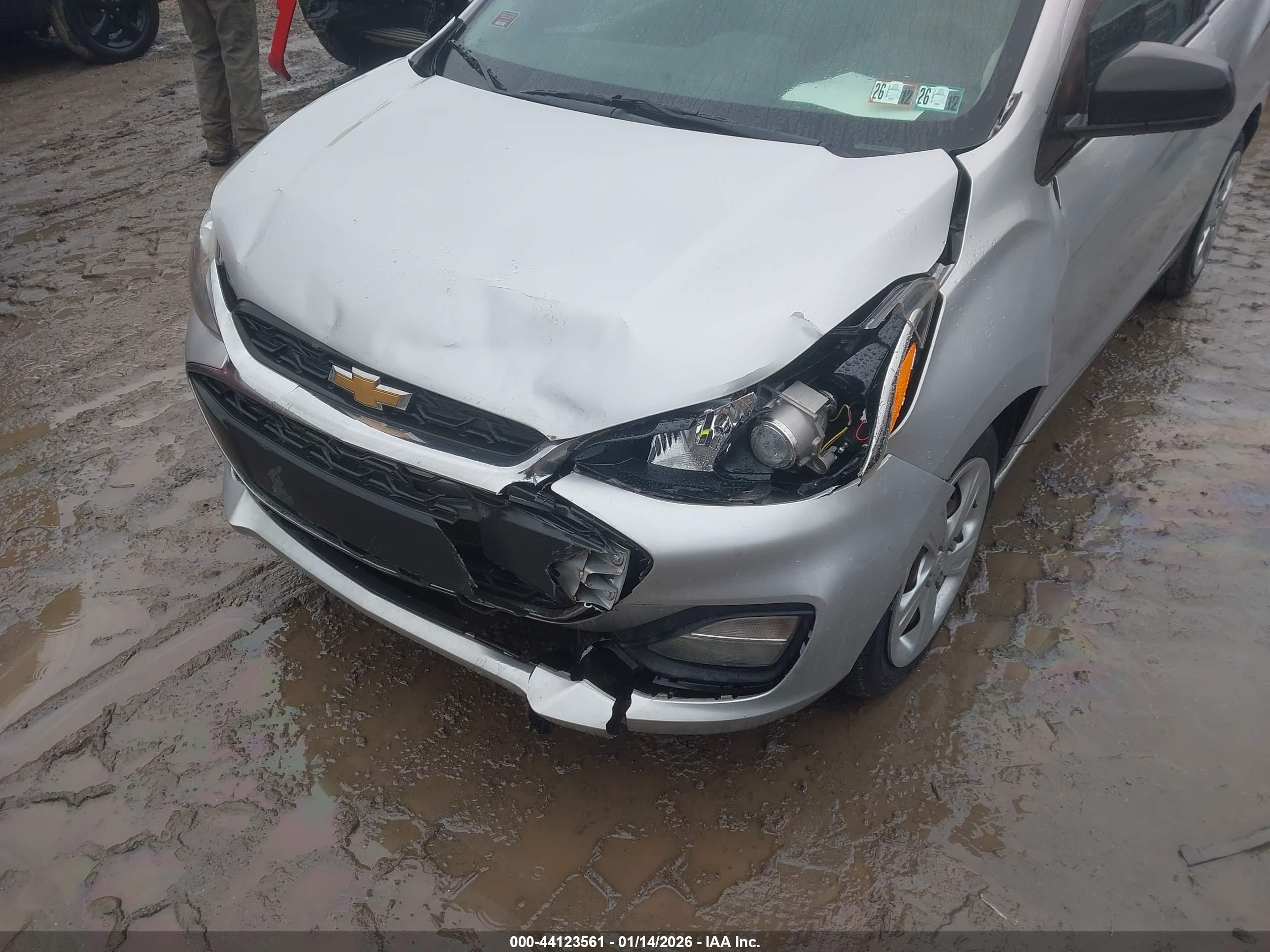CHEVROLET SPARK image 6