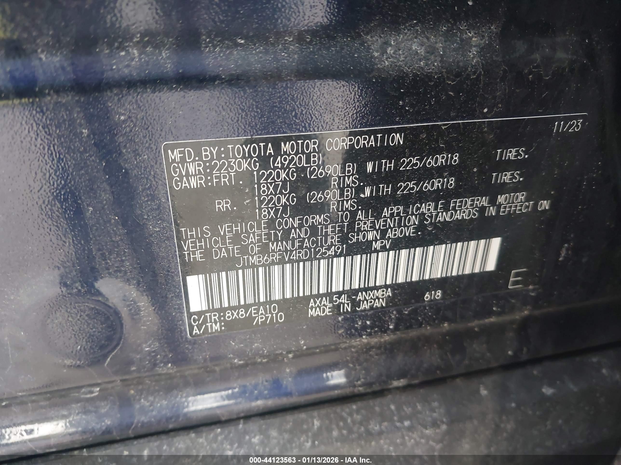 TOYOTA RAV4 image 9