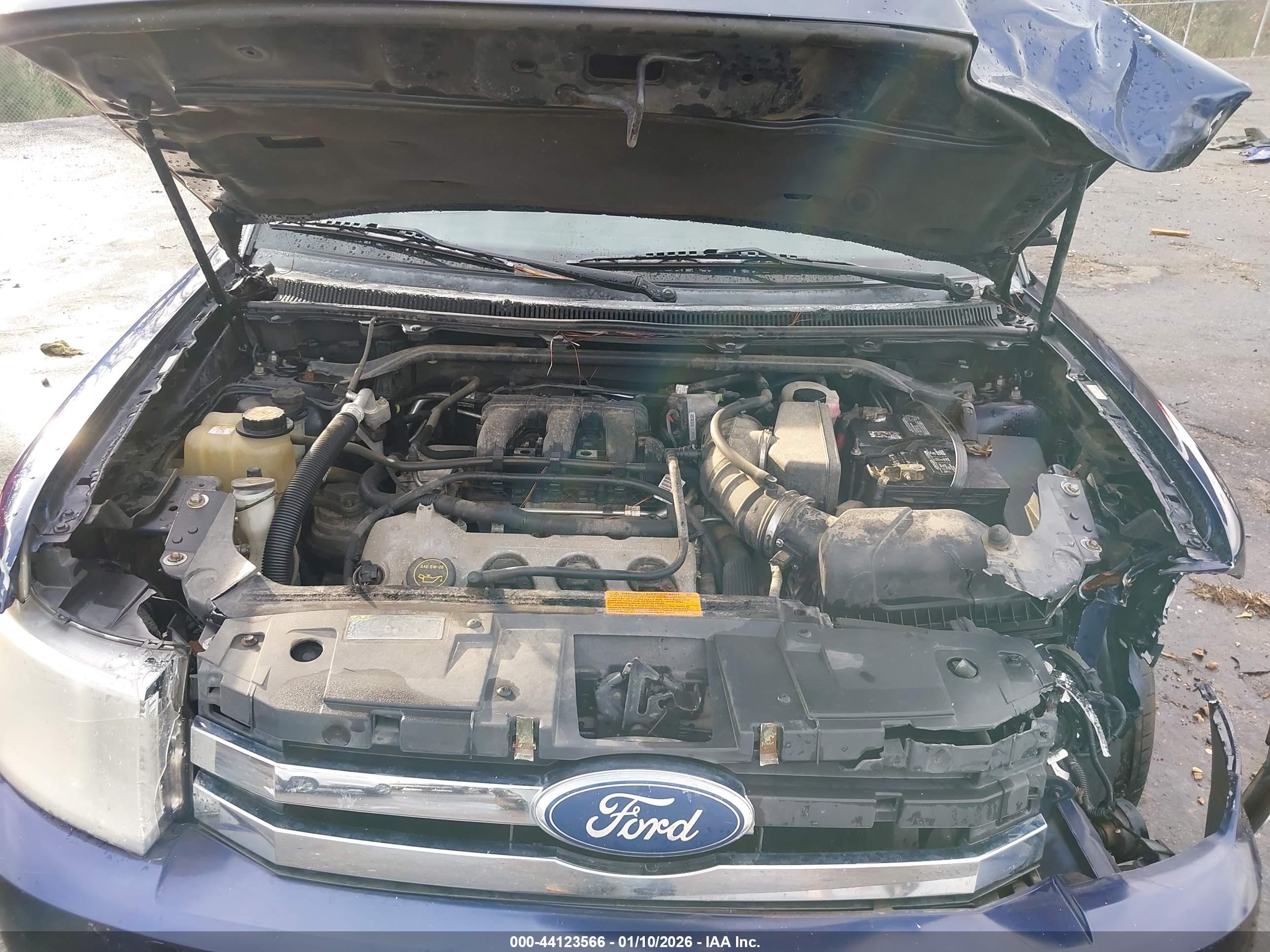 FORD FLEX image 10
