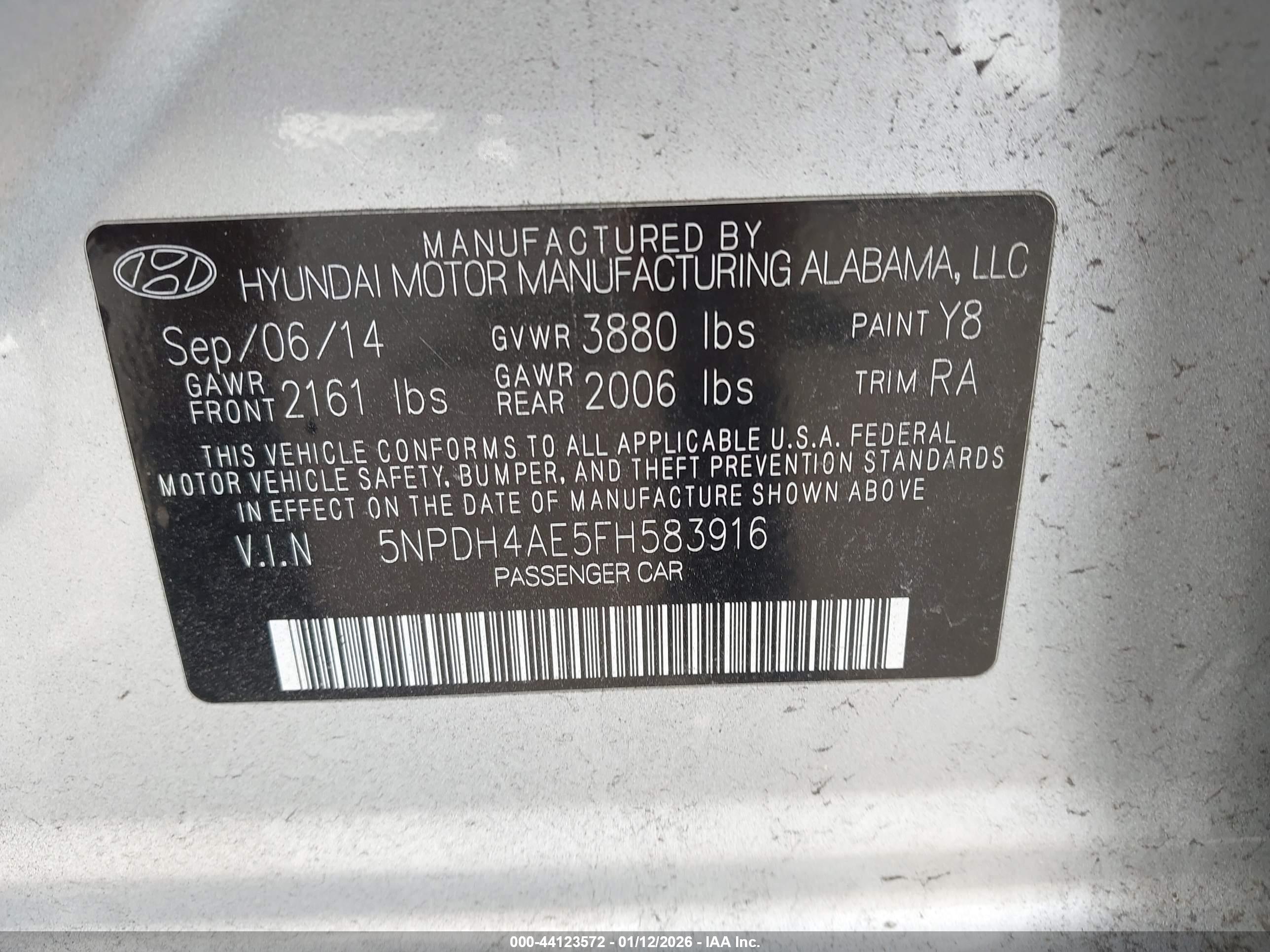 HYUNDAI ELANTRA image 9
