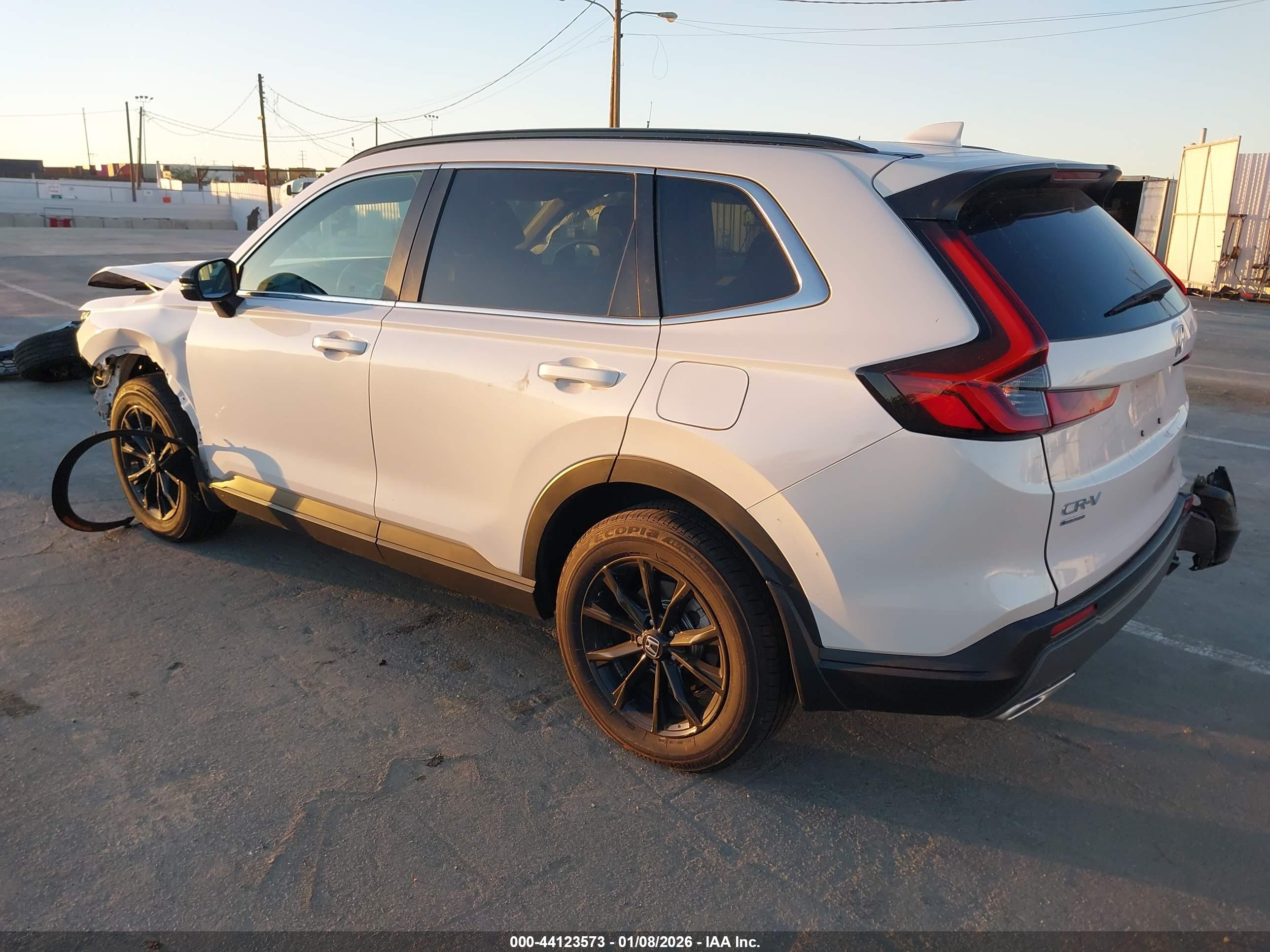 HONDA CR-V image 3