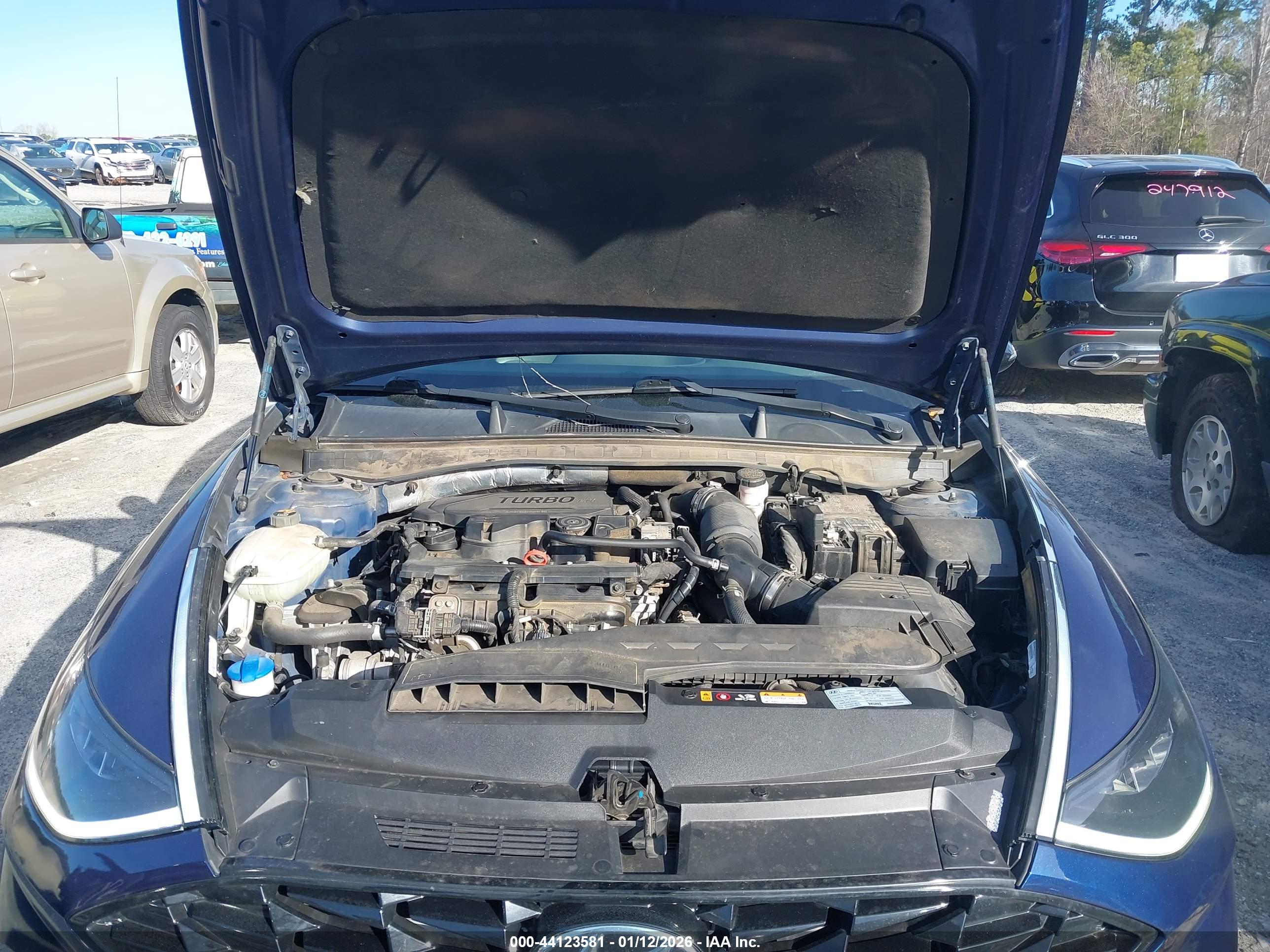 HYUNDAI SONATA image 10