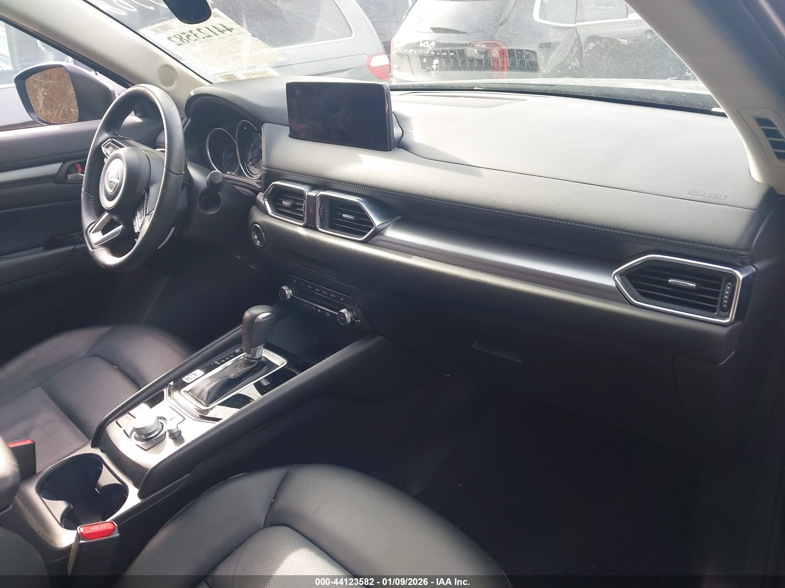 MAZDA CX-5 image 5