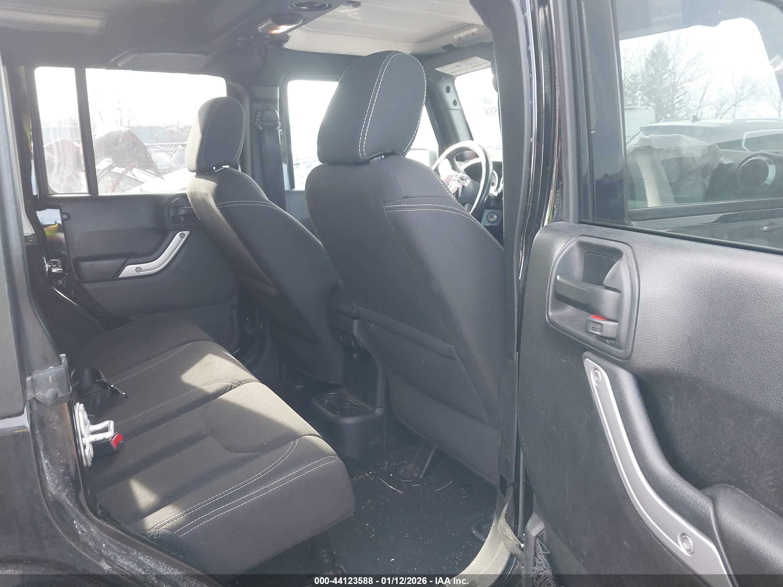 JEEP WRANGLER image 8