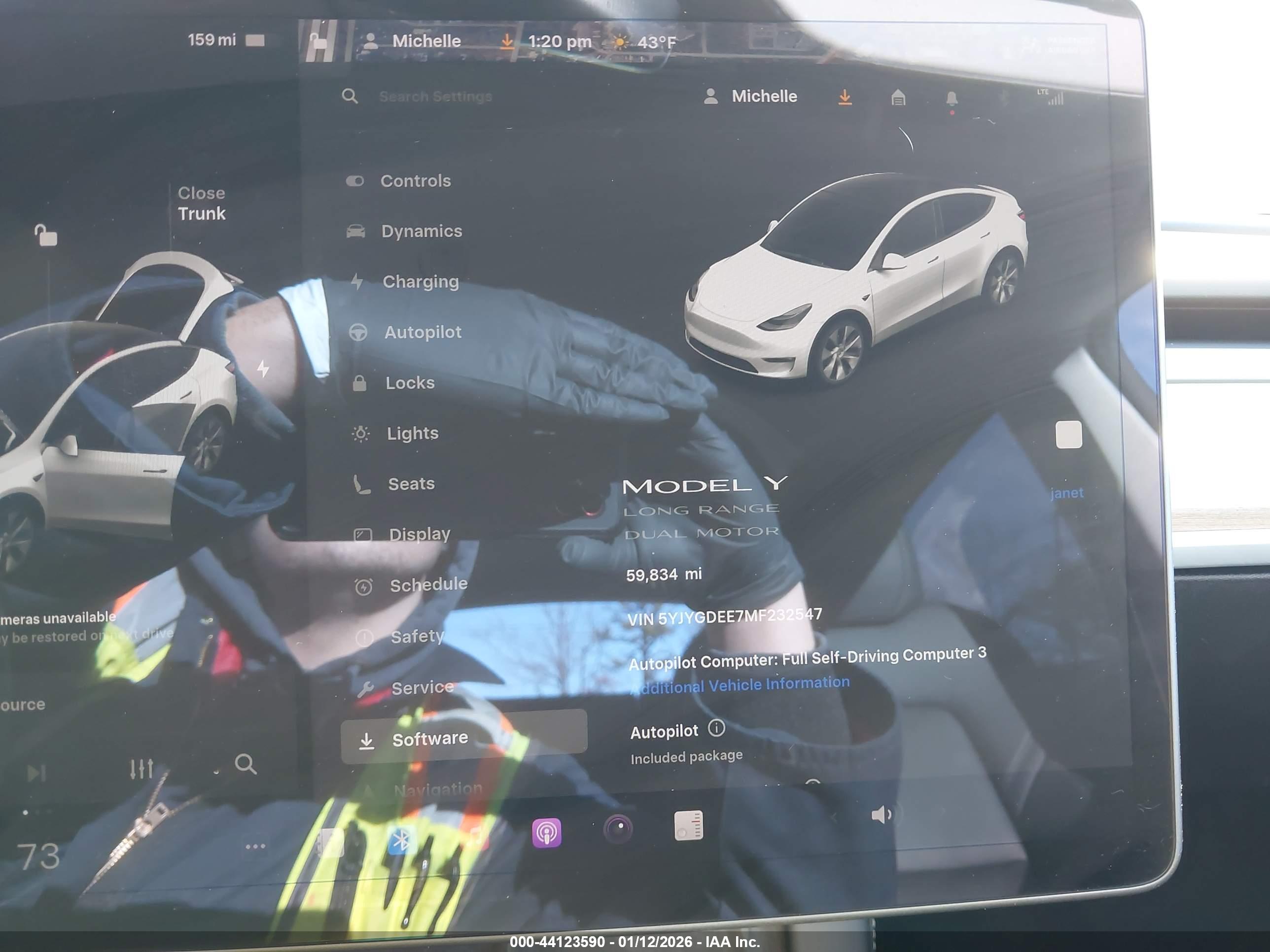 TESLA MODEL image 7
