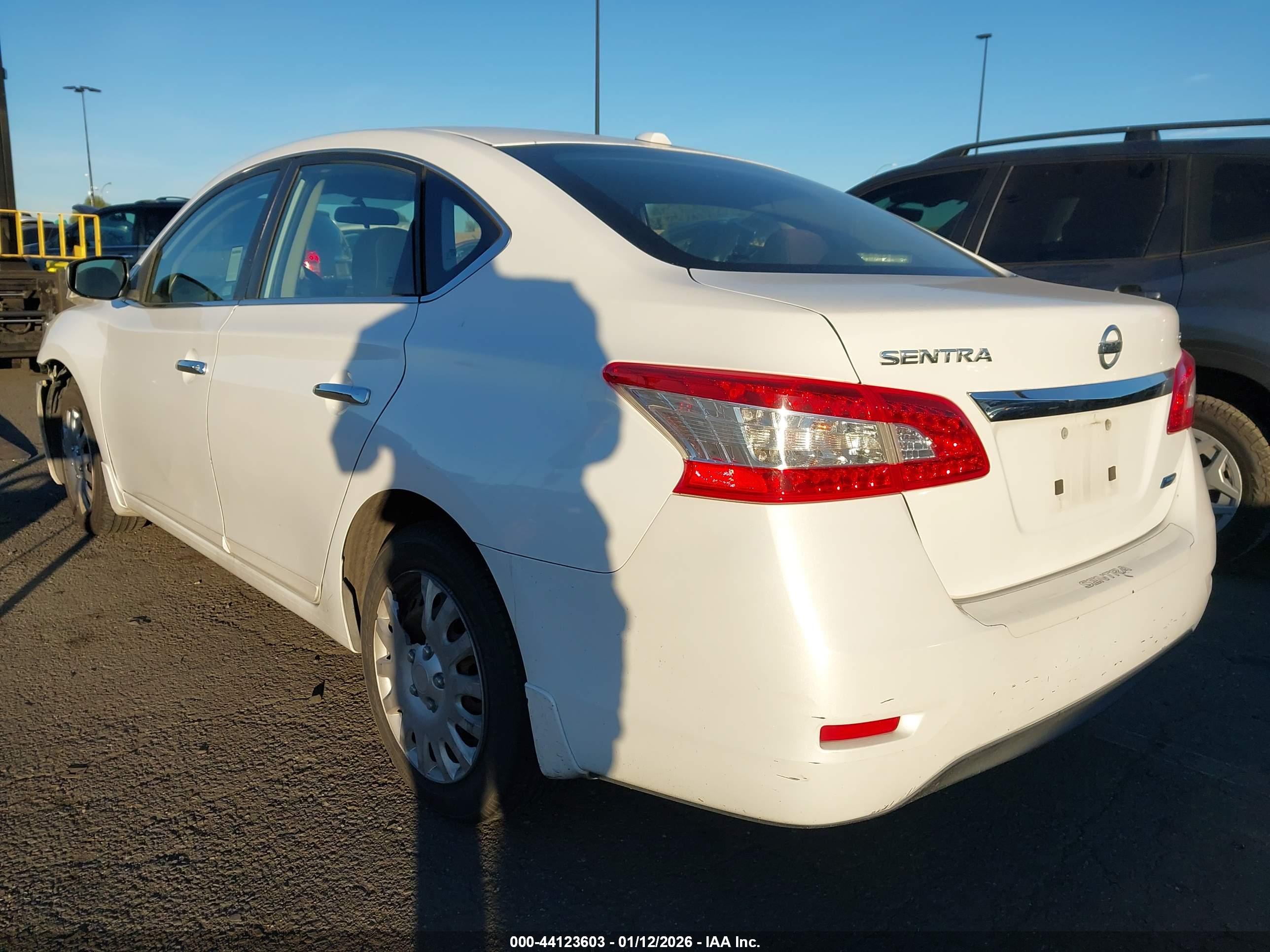 NISSAN SENTRA image 3