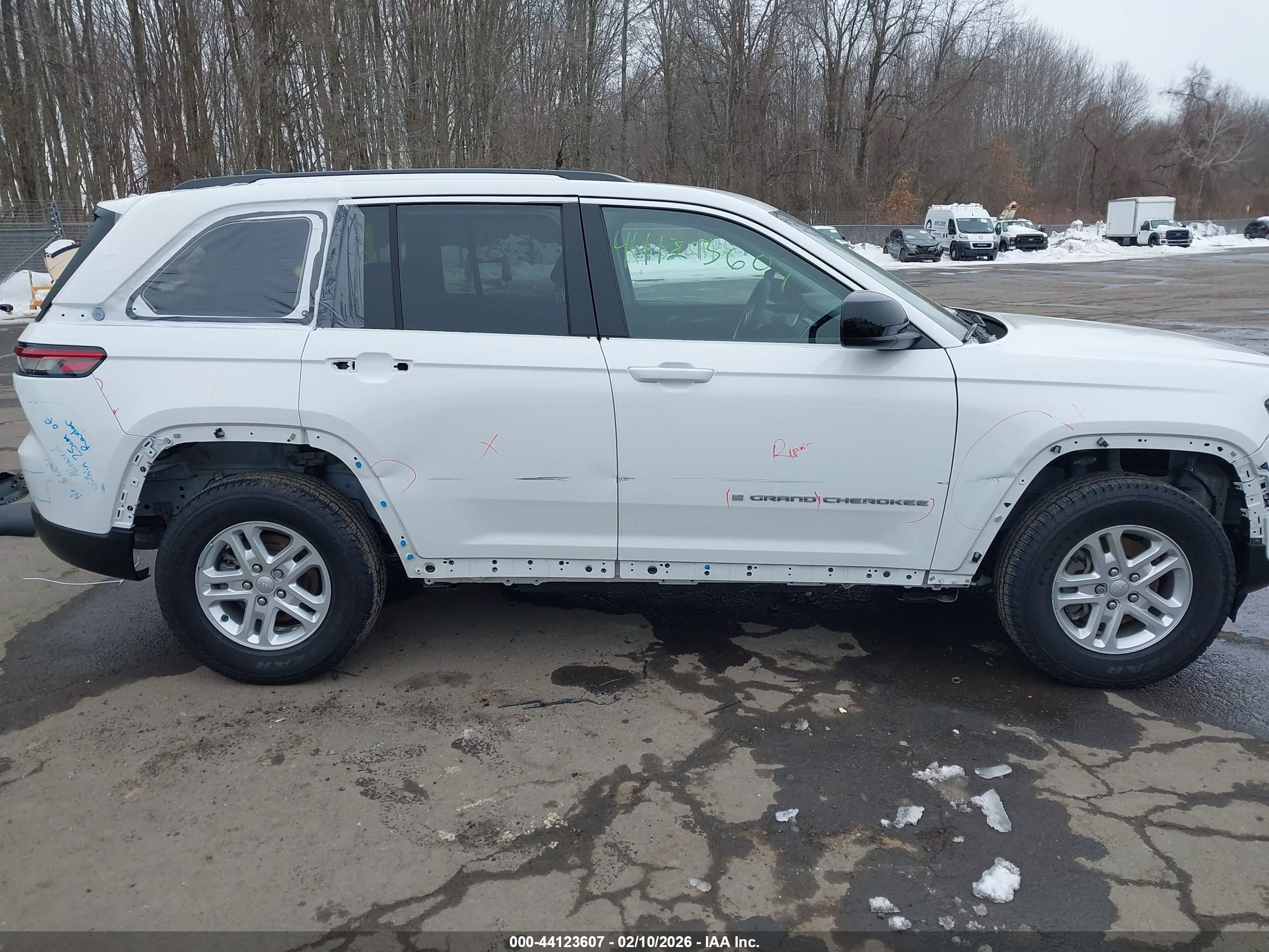JEEP GRAND image 6