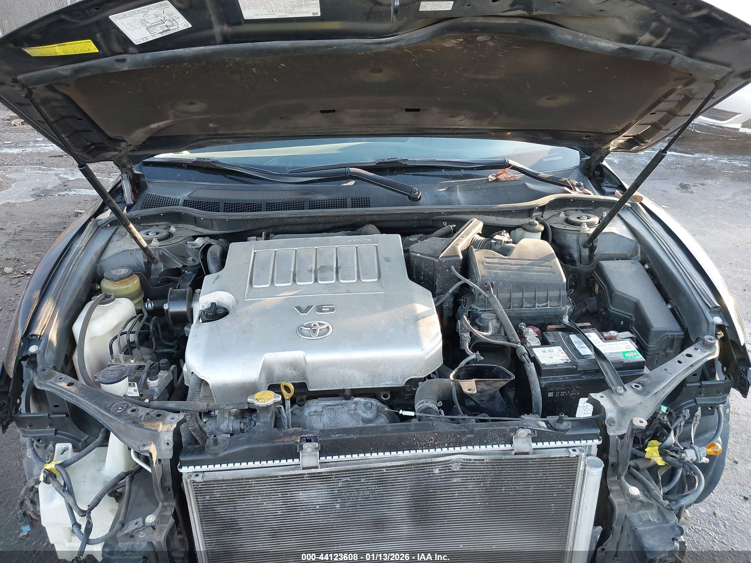 TOYOTA CAMRY image 10