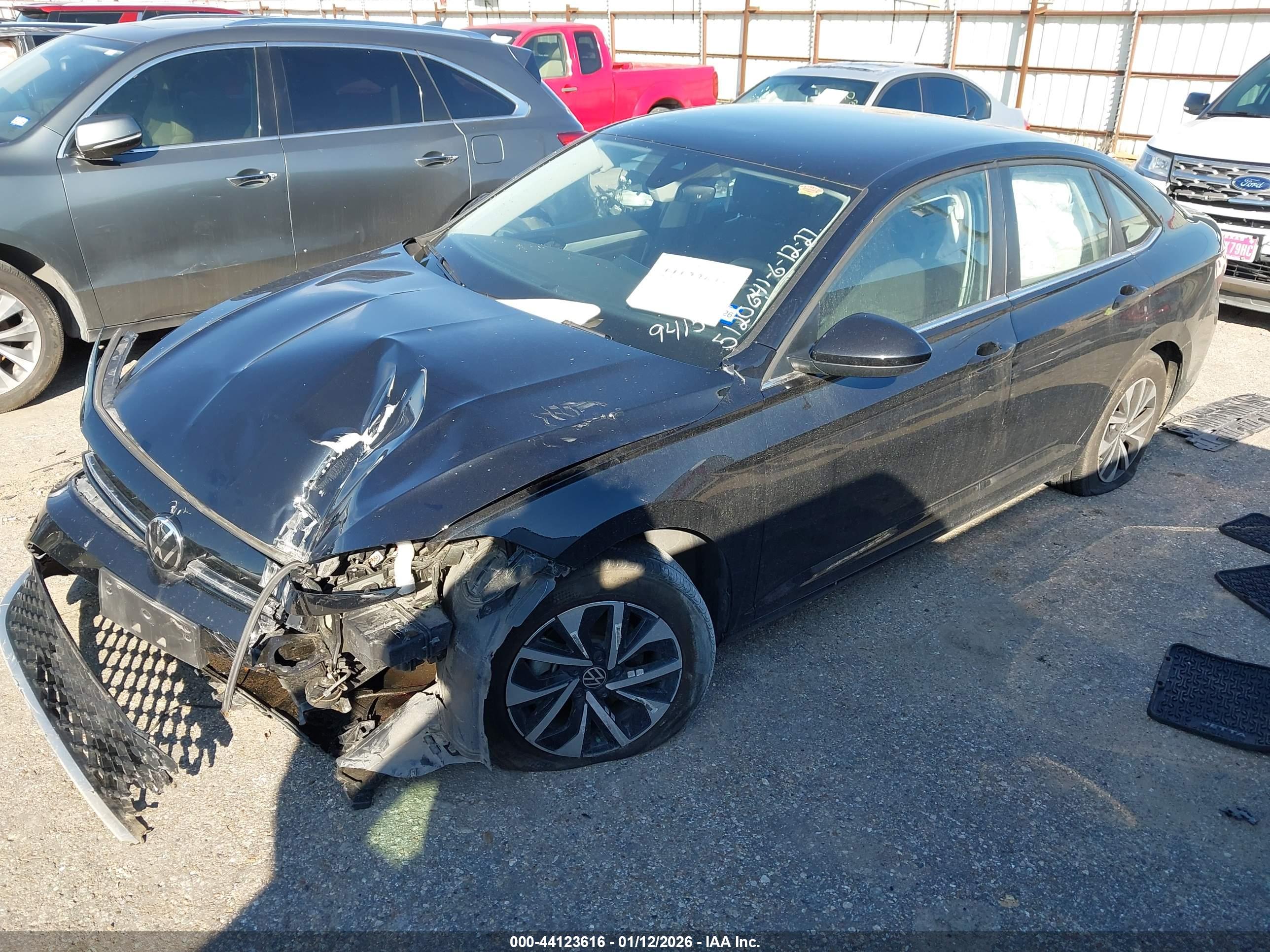 VOLKSWAGEN JETTA image 2