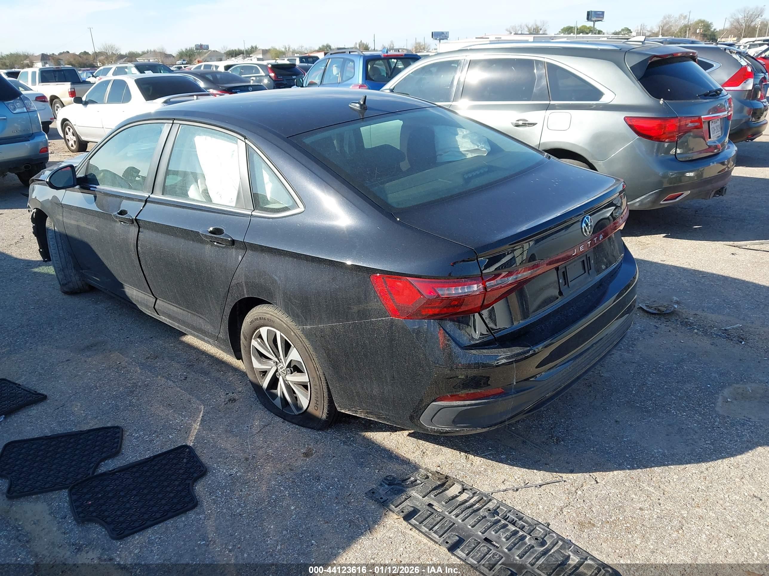 VOLKSWAGEN JETTA image 3