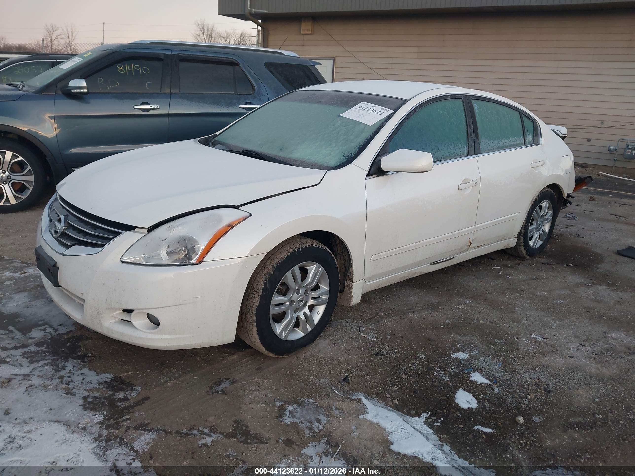 NISSAN ALTIMA image 2