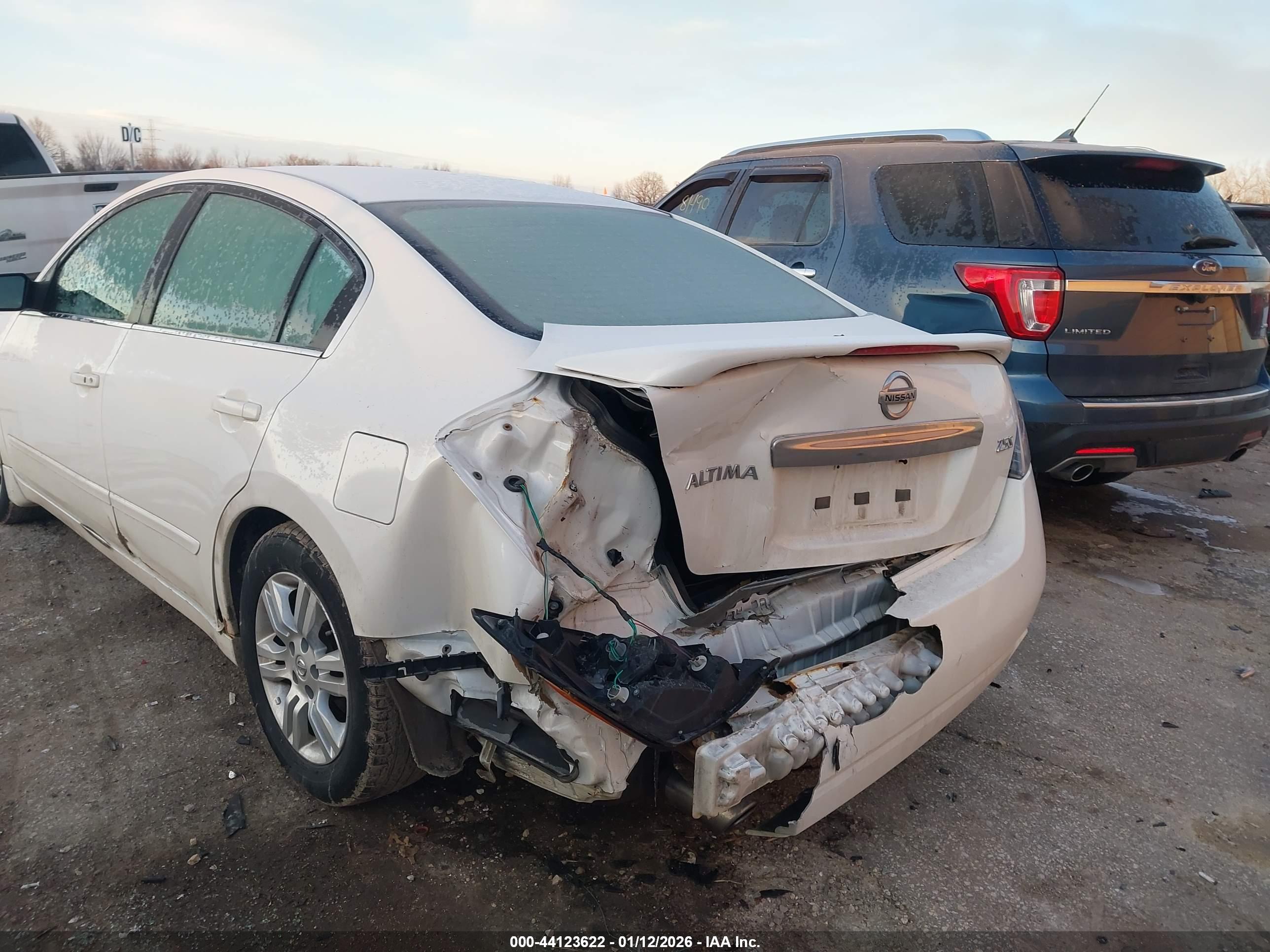 NISSAN ALTIMA image 6