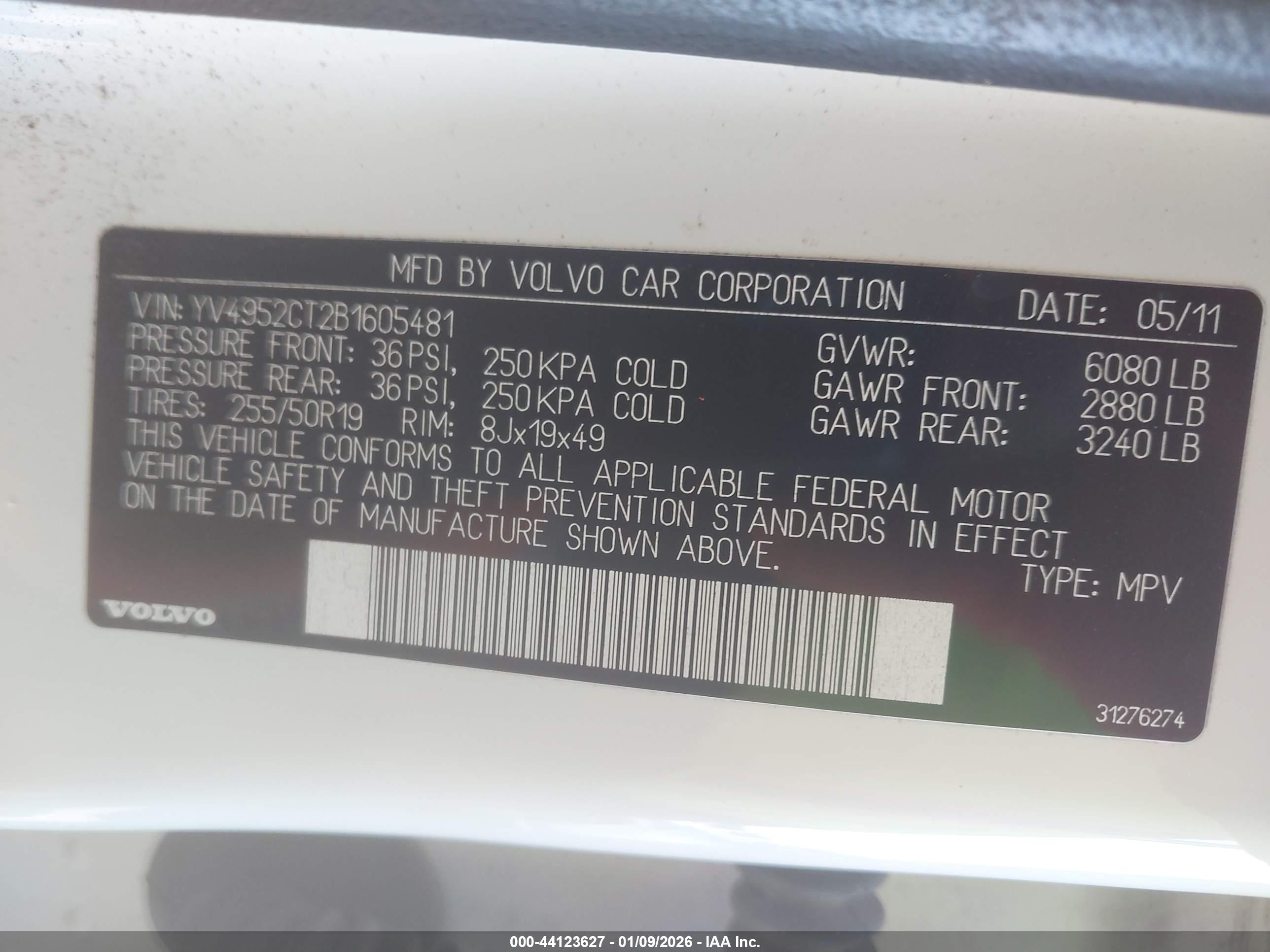 VOLVO XC90 image 9