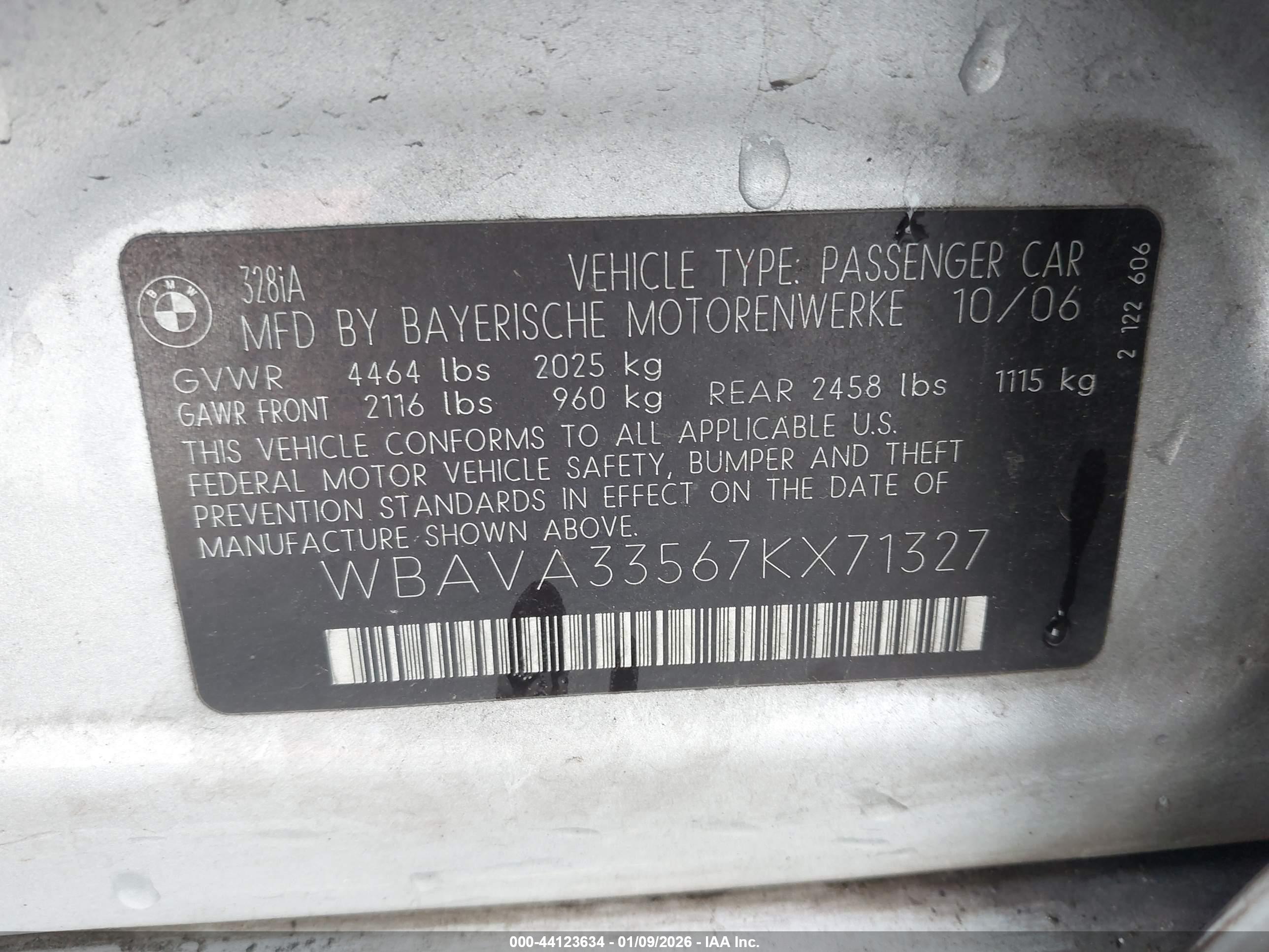 BMW 328I image 9