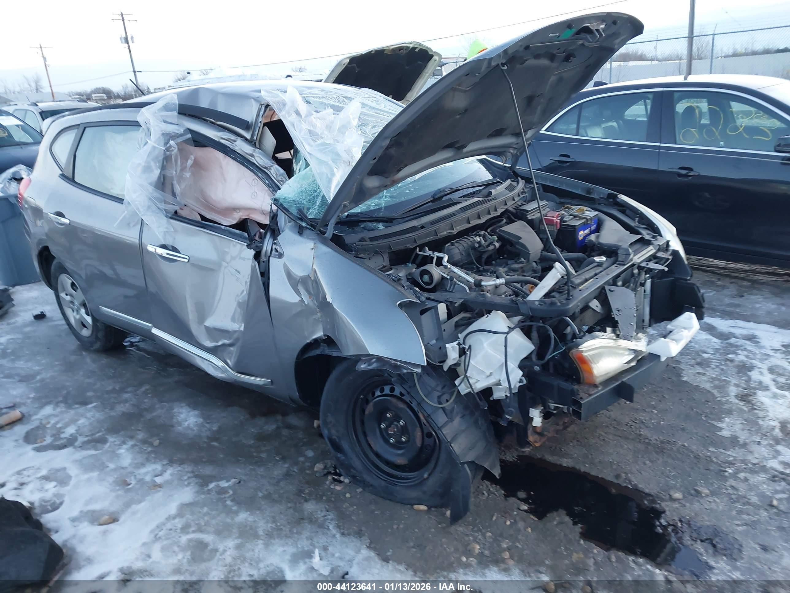 NISSAN ROGUE image 6