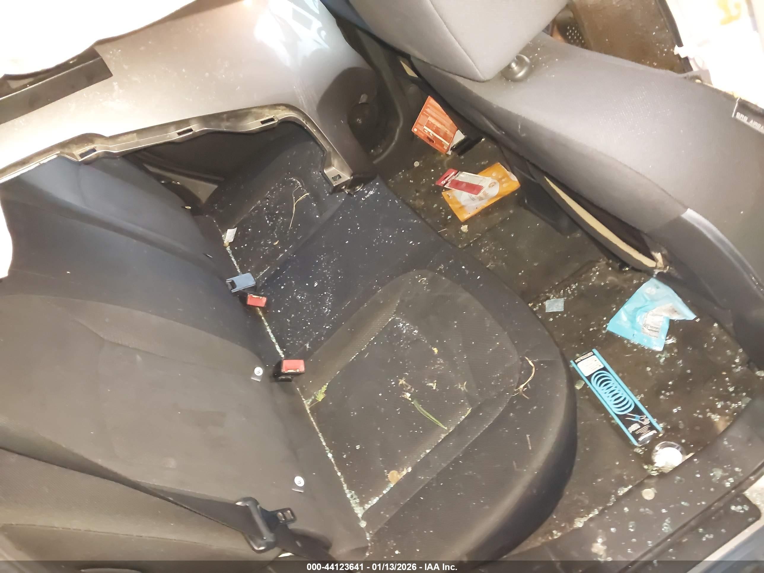 NISSAN ROGUE image 8