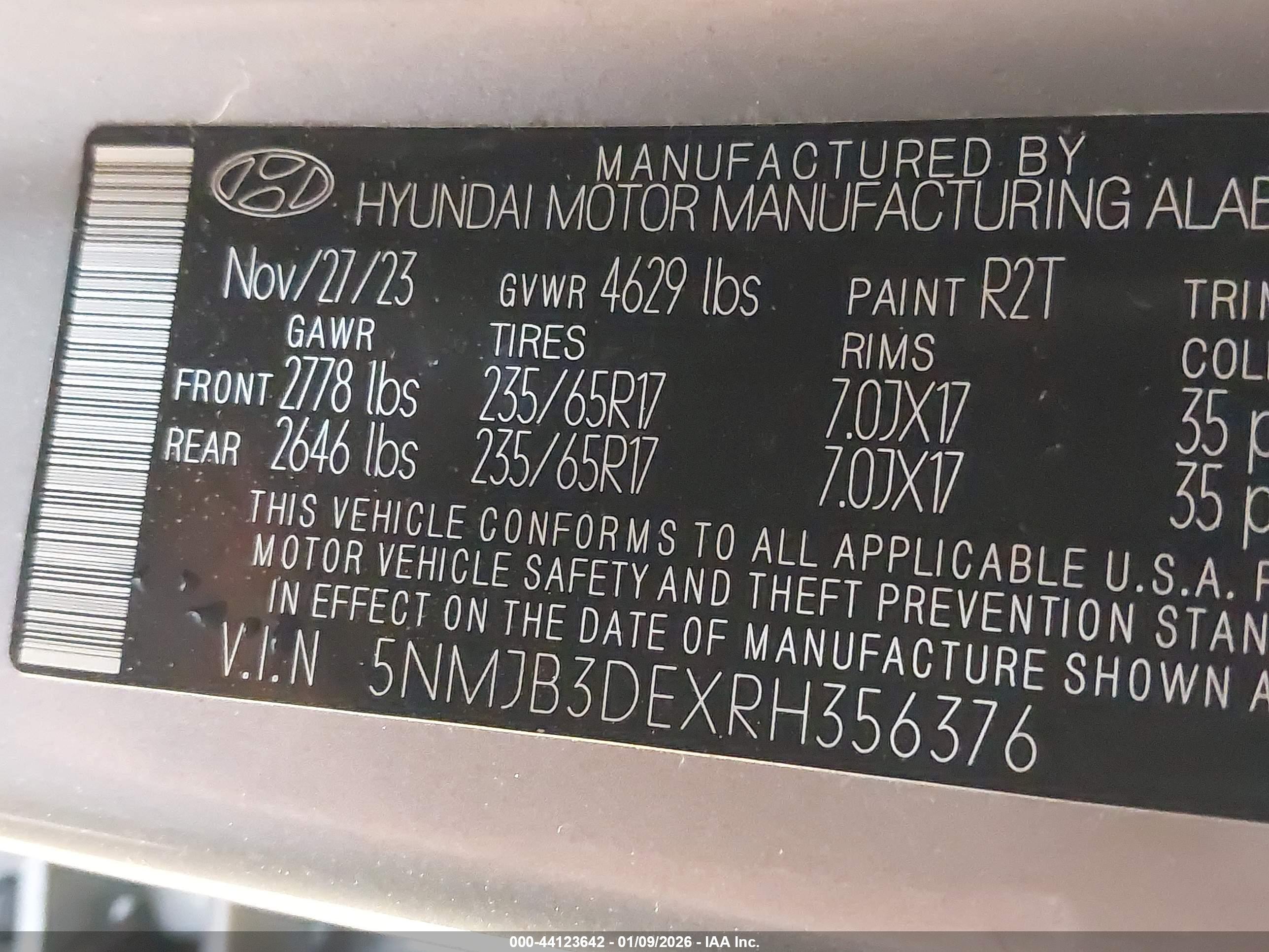 HYUNDAI TUCSON image 9